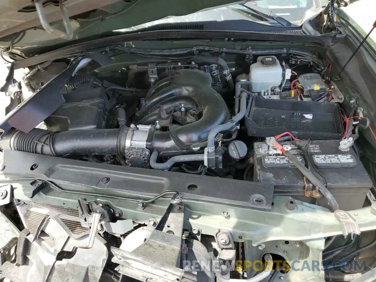 11 fotografías del automóvil dañado 3TMDZ5BN8MM112478 TOYOTA TACOMA 2021