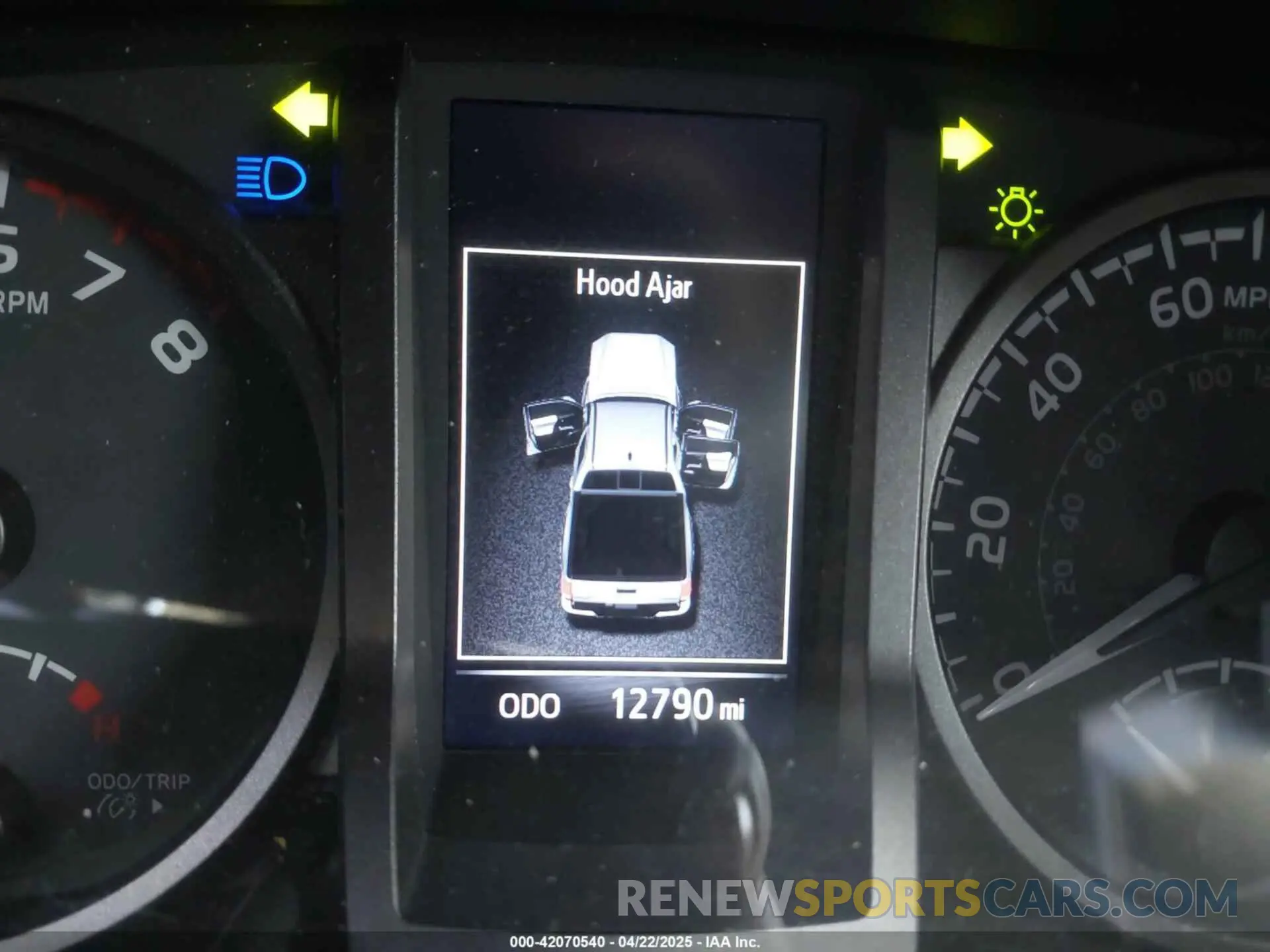 14 fotografías del automóvil dañado 3TMDZ5BN8MM117163 TOYOTA TACOMA 2021