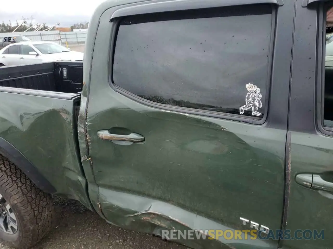 10 fotografías del automóvil dañado 3TMDZ5BNXMM099474 TOYOTA TACOMA 2021