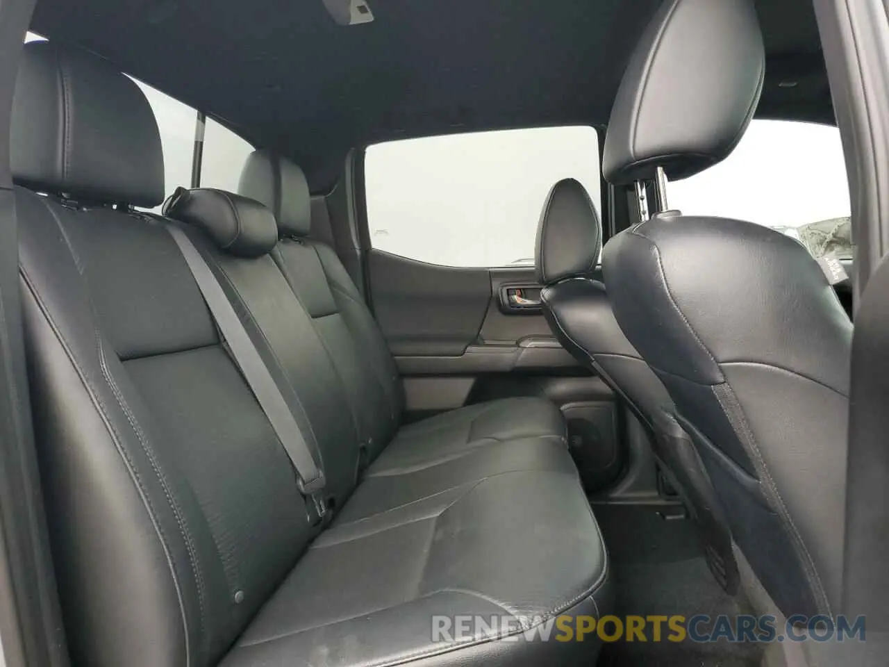 10 fotografías del automóvil dañado 3TMDZ5BNXMM116113 TOYOTA TACOMA 2021