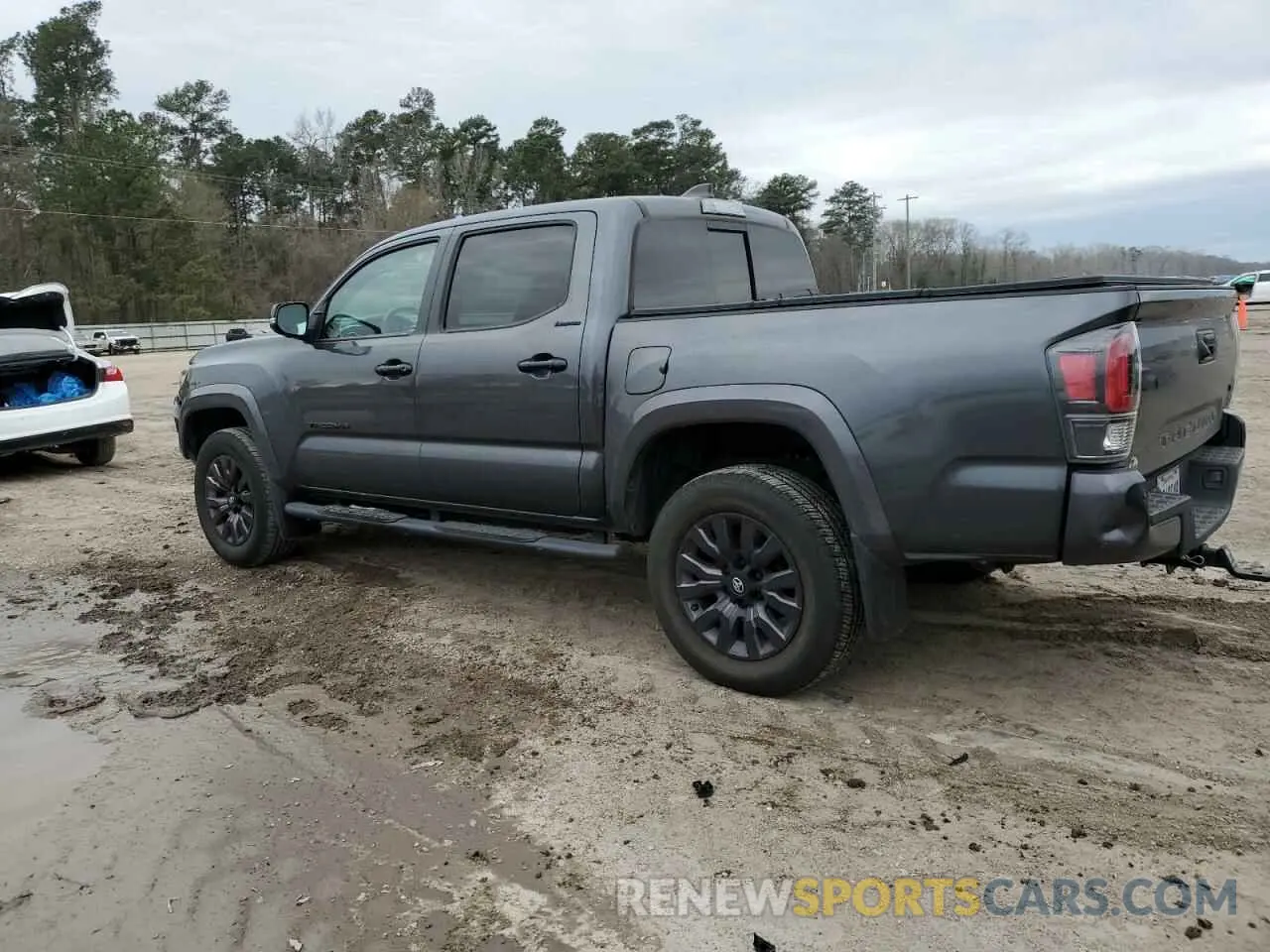 2 fotografías del automóvil dañado 3TMEZ5CN4MM155251 TOYOTA TACOMA 2021