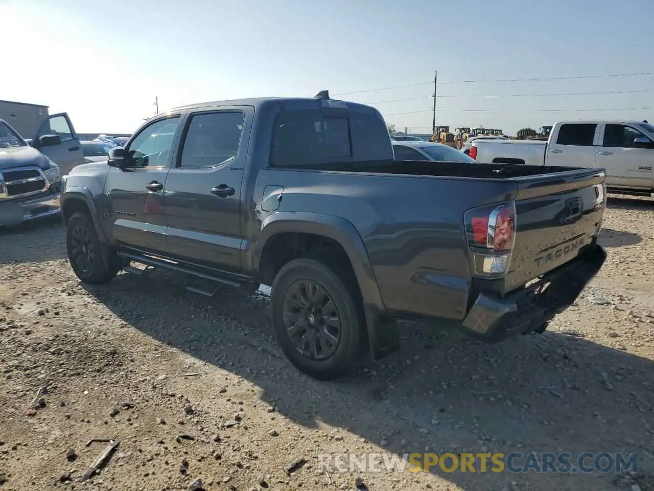 2 fotografías del automóvil dañado 3TMEZ5CN6MM145689 TOYOTA TACOMA 2021