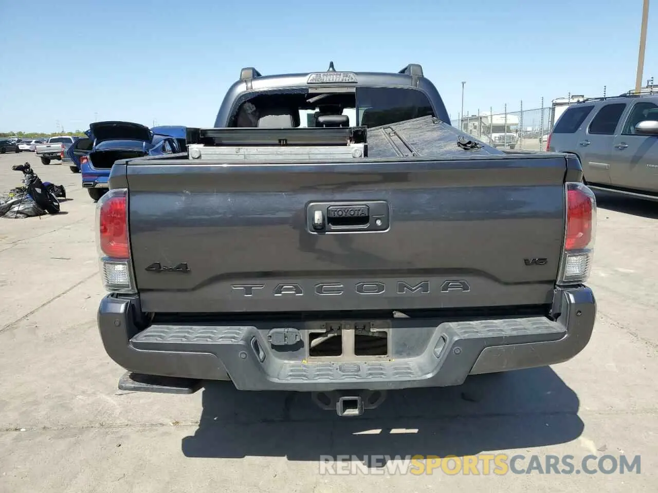 6 fotografías del automóvil dañado 3TMGZ5AN0MM420386 TOYOTA TACOMA 2021