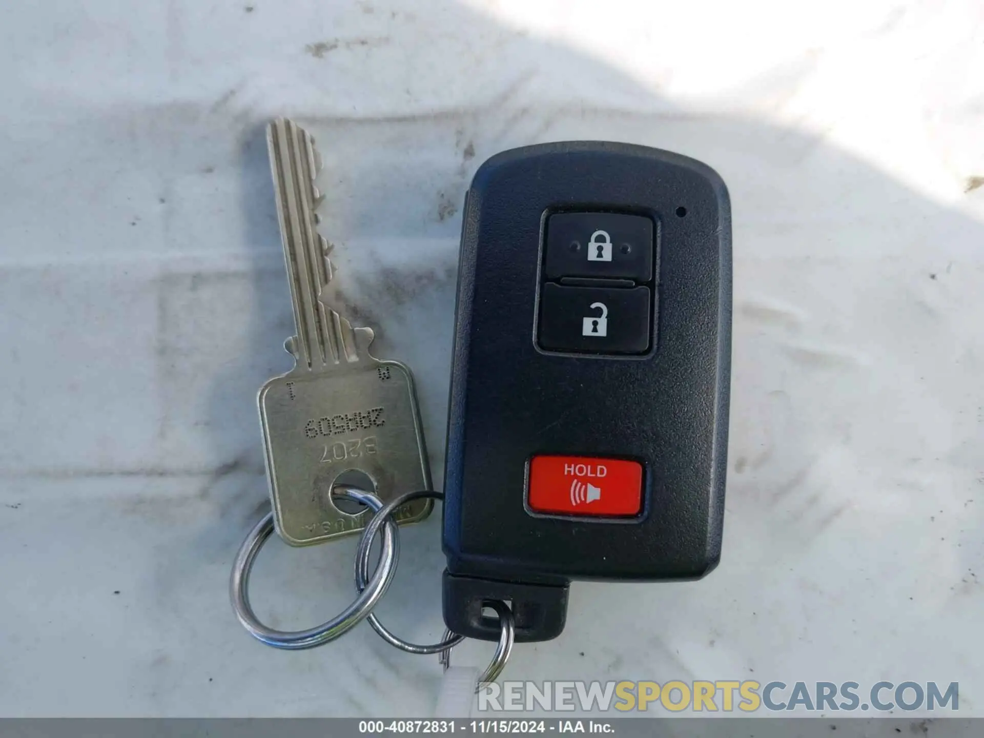 11 fotografías del automóvil dañado 3TMHZ5BN0MM113660 TOYOTA TACOMA 2021