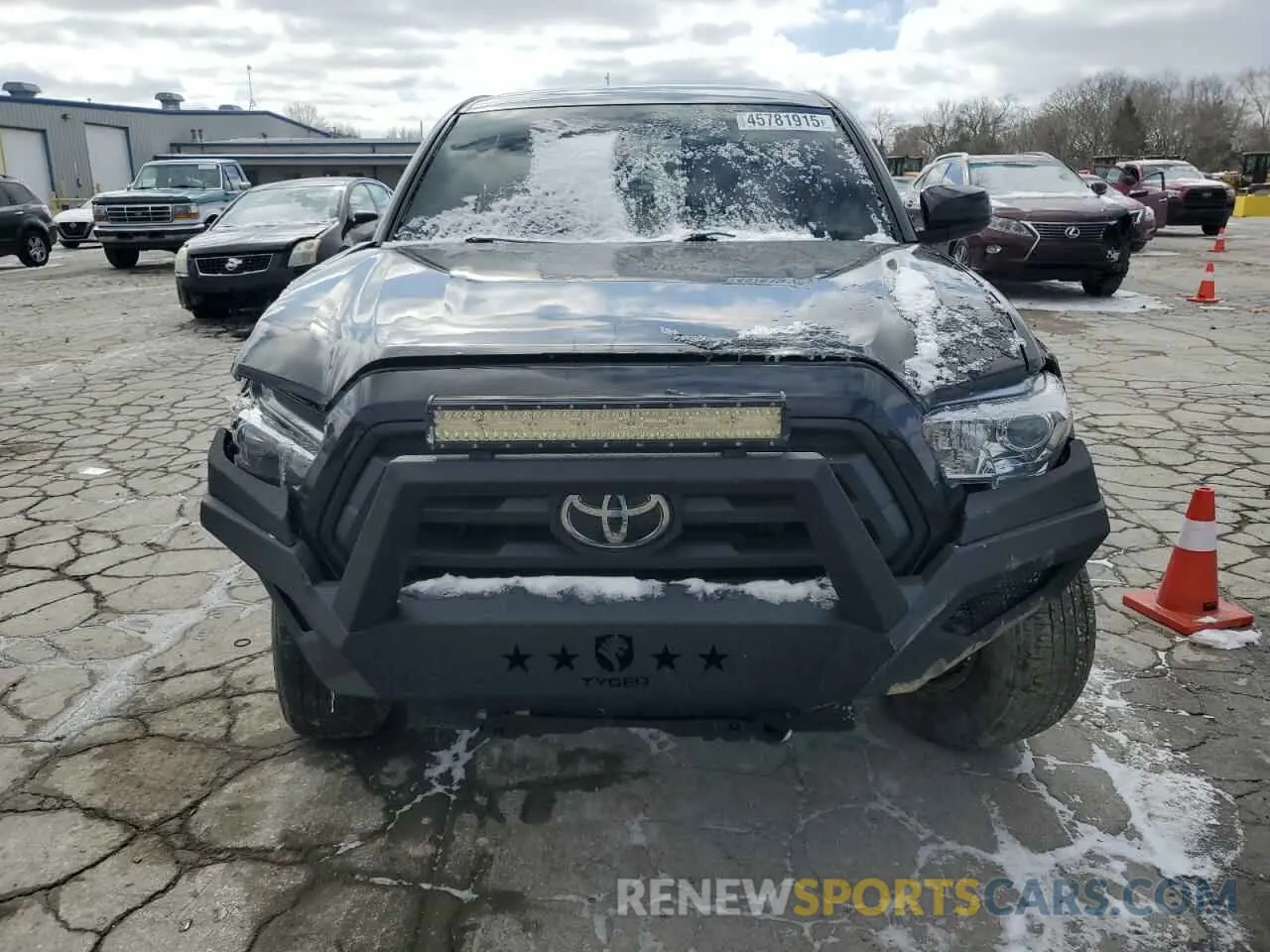 5 fotografías del automóvil dañado 3TYAX5GN0MT022828 TOYOTA TACOMA 2021