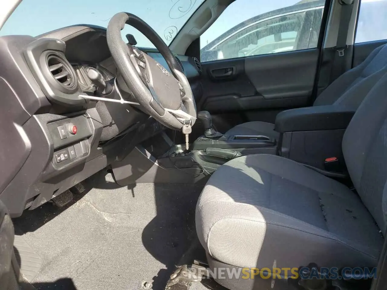7 fotografías del automóvil dañado 3TYAX5GN0MT022828 TOYOTA TACOMA 2021