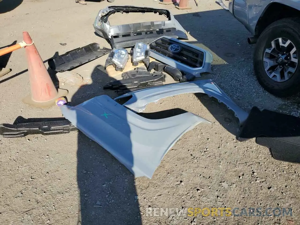 12 fotografías del automóvil dañado 3TYAX5GN0MT024174 TOYOTA TACOMA 2021