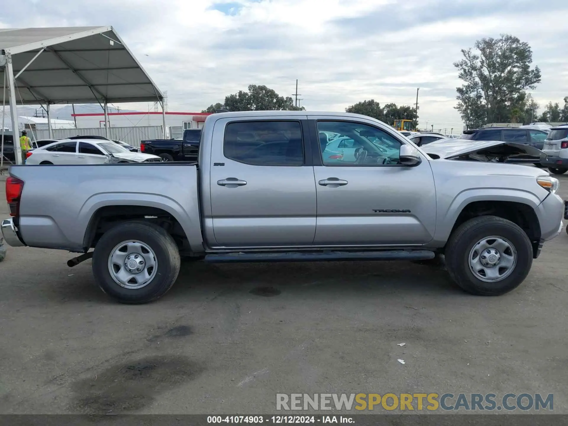 13 fotografías del automóvil dañado 3TYAX5GN1MT019873 TOYOTA TACOMA 2021