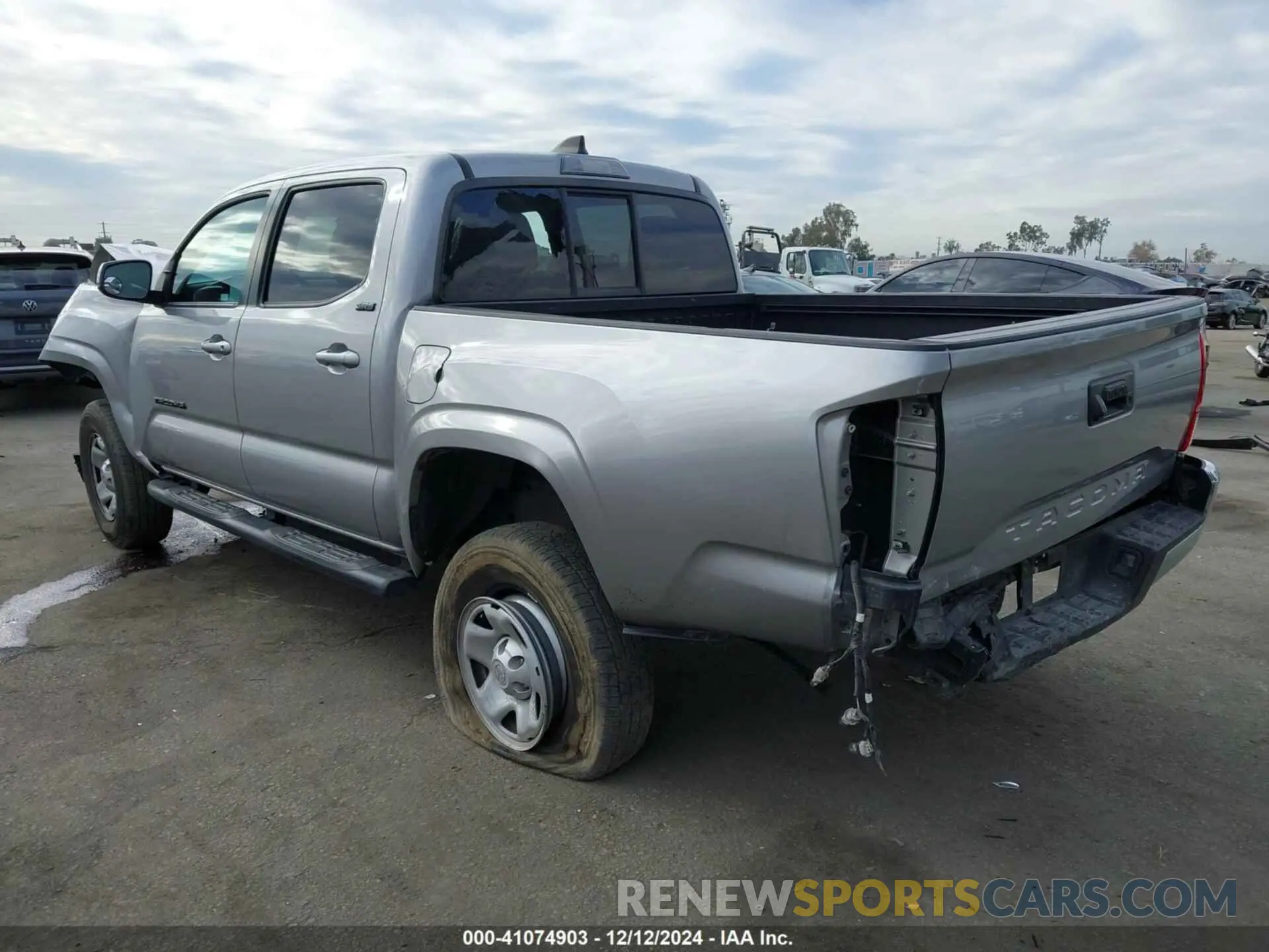 3 fotografías del automóvil dañado 3TYAX5GN1MT019873 TOYOTA TACOMA 2021