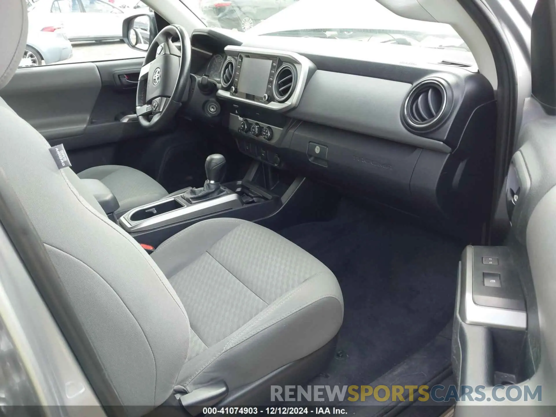 5 fotografías del automóvil dañado 3TYAX5GN1MT019873 TOYOTA TACOMA 2021