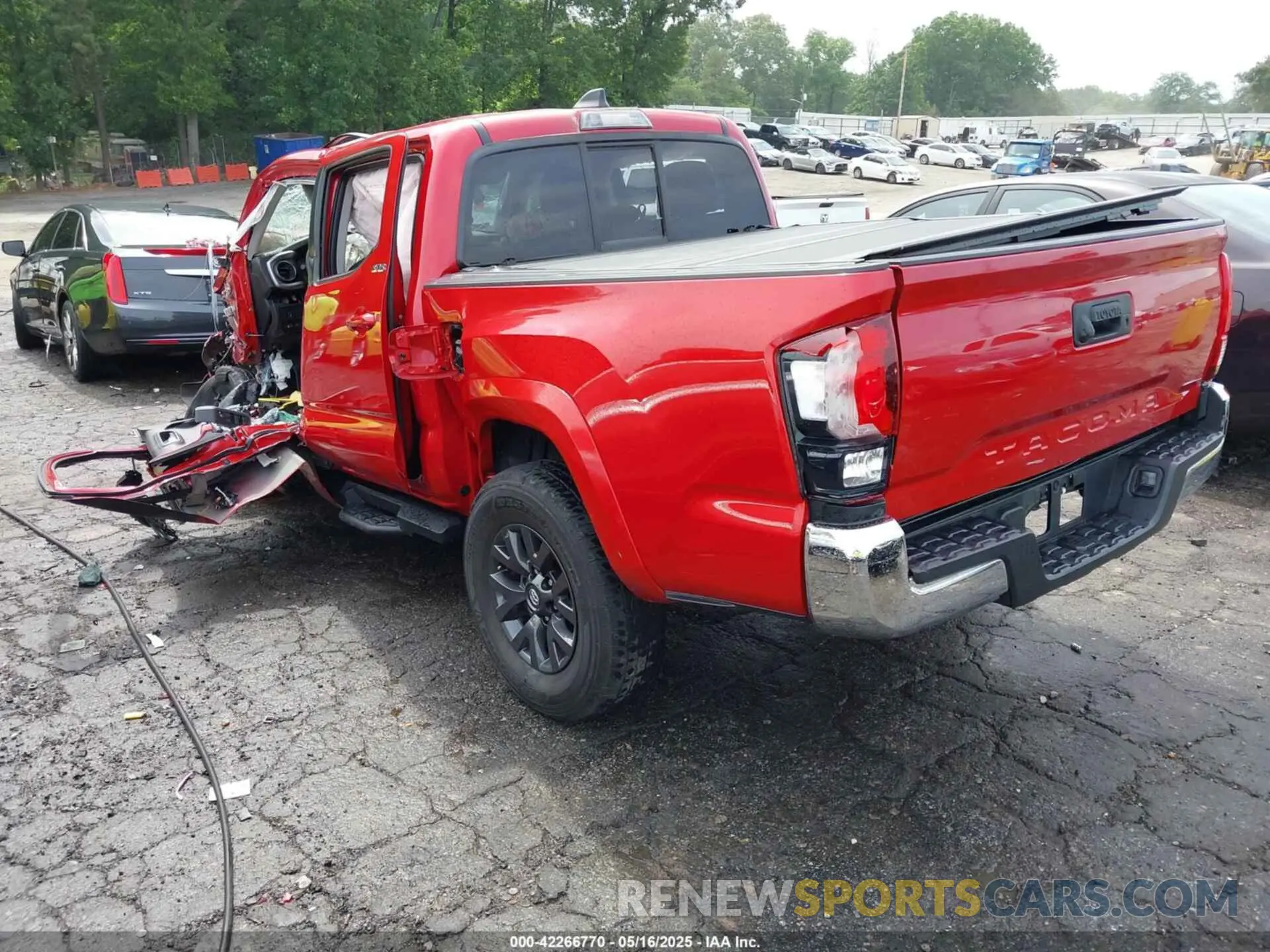 3 fotografías del automóvil dañado 3TYAX5GN1MT030226 TOYOTA TACOMA 2021