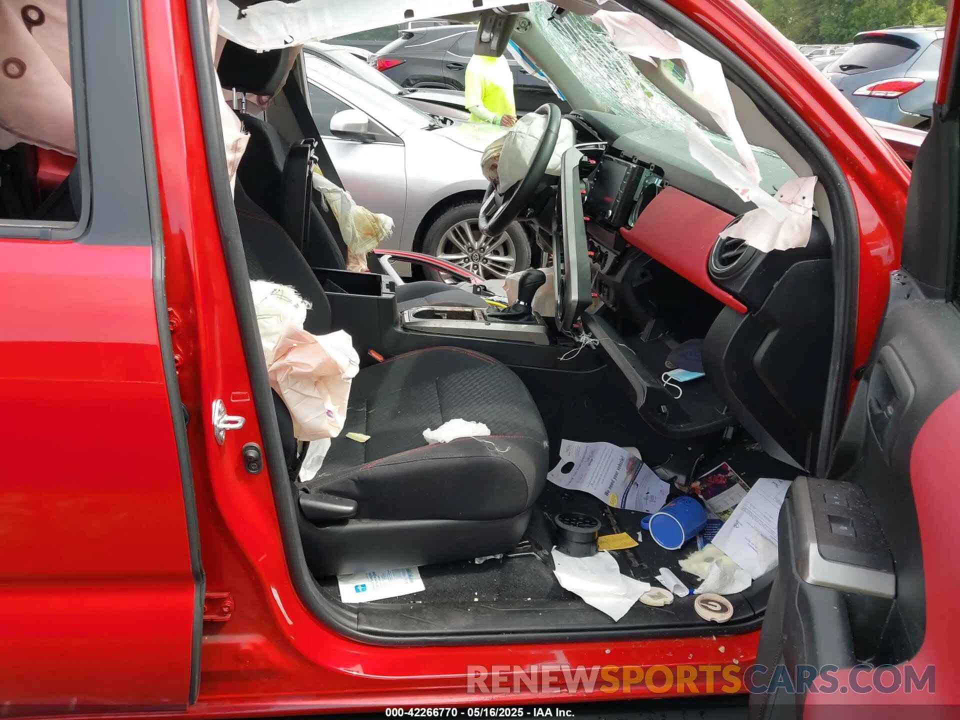 5 fotografías del automóvil dañado 3TYAX5GN1MT030226 TOYOTA TACOMA 2021