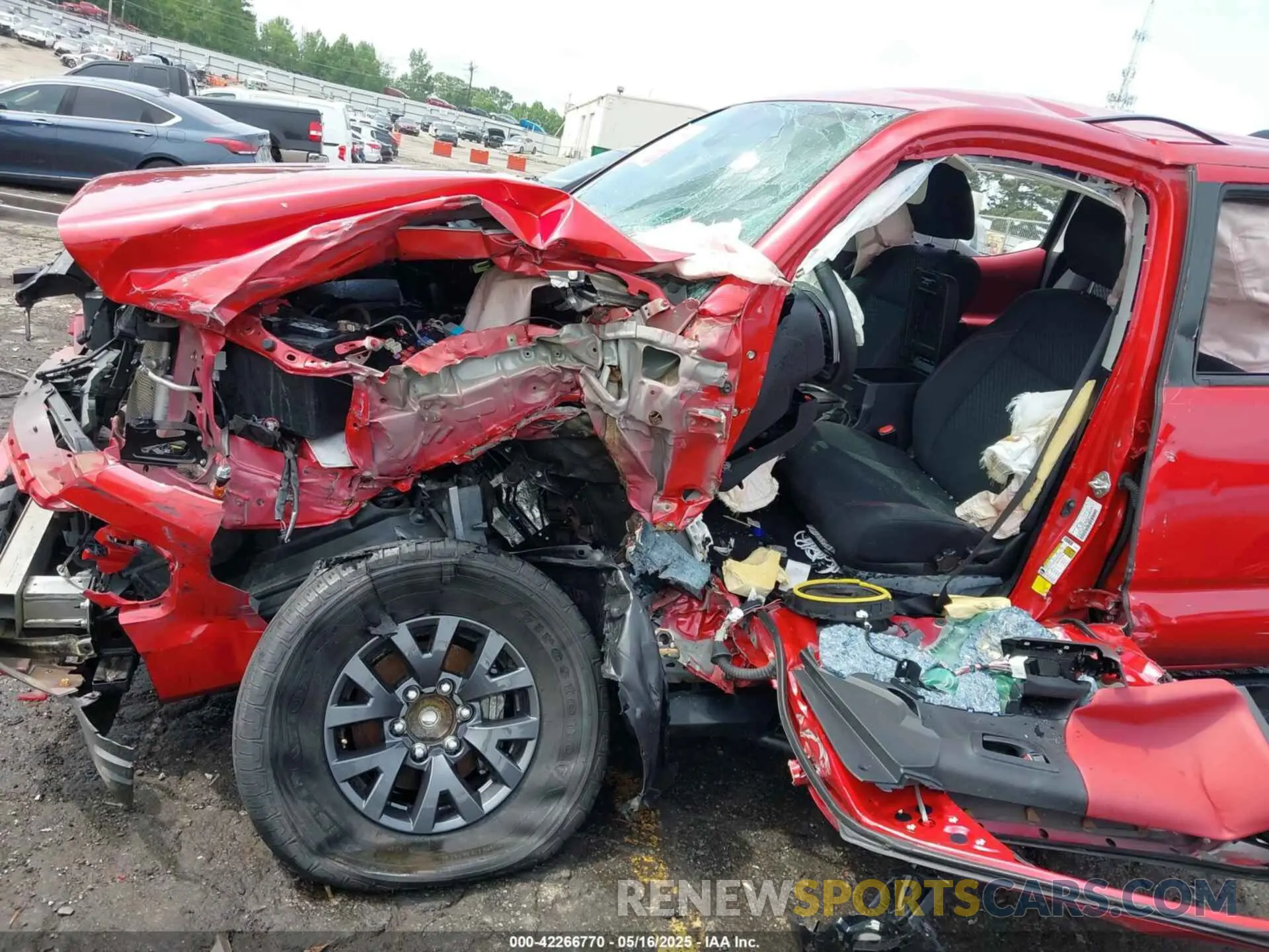 6 fotografías del automóvil dañado 3TYAX5GN1MT030226 TOYOTA TACOMA 2021