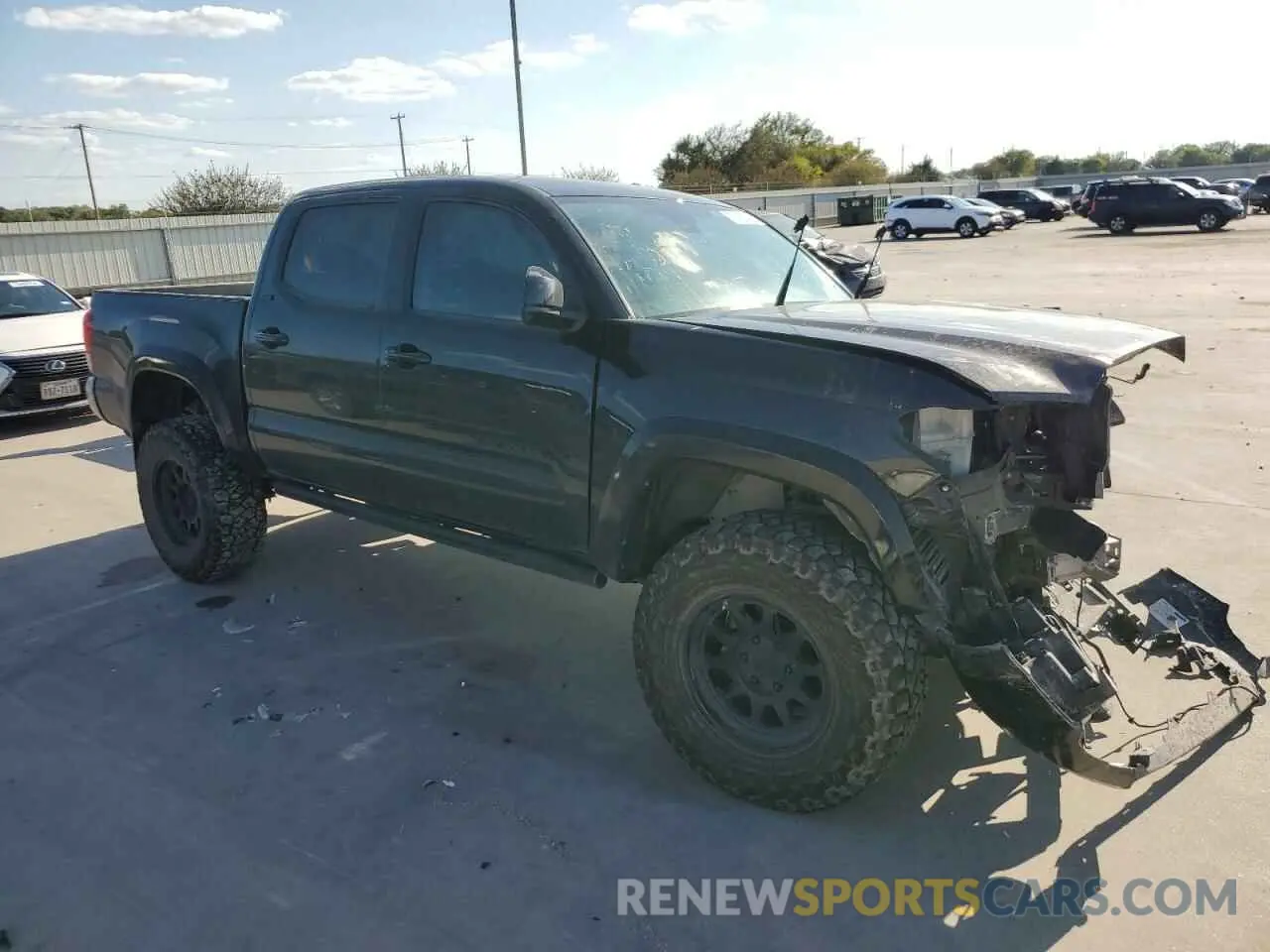 4 fotografías del automóvil dañado 3TYAX5GN2MT011703 TOYOTA TACOMA 2021