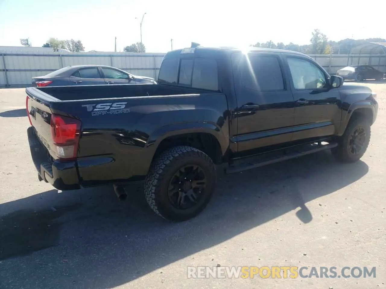 3 fotografías del automóvil dañado 3TYAX5GN2MT016285 TOYOTA TACOMA 2021