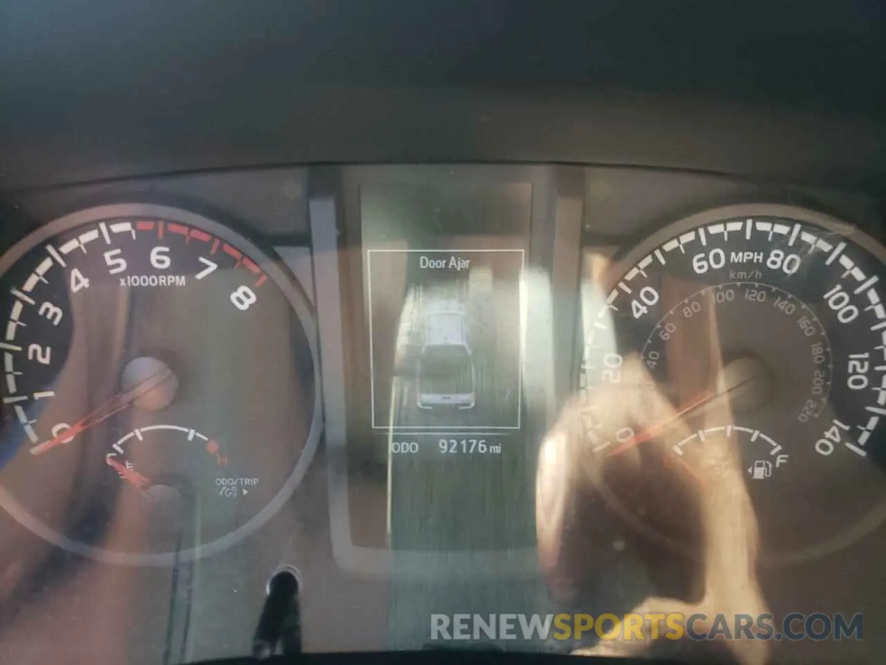 9 fotografías del automóvil dañado 3TYAX5GN2MT016285 TOYOTA TACOMA 2021