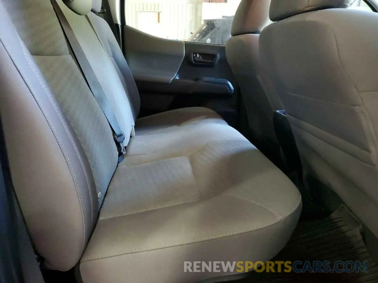10 fotografías del automóvil dañado 3TYAX5GN3MT023892 TOYOTA TACOMA 2021
