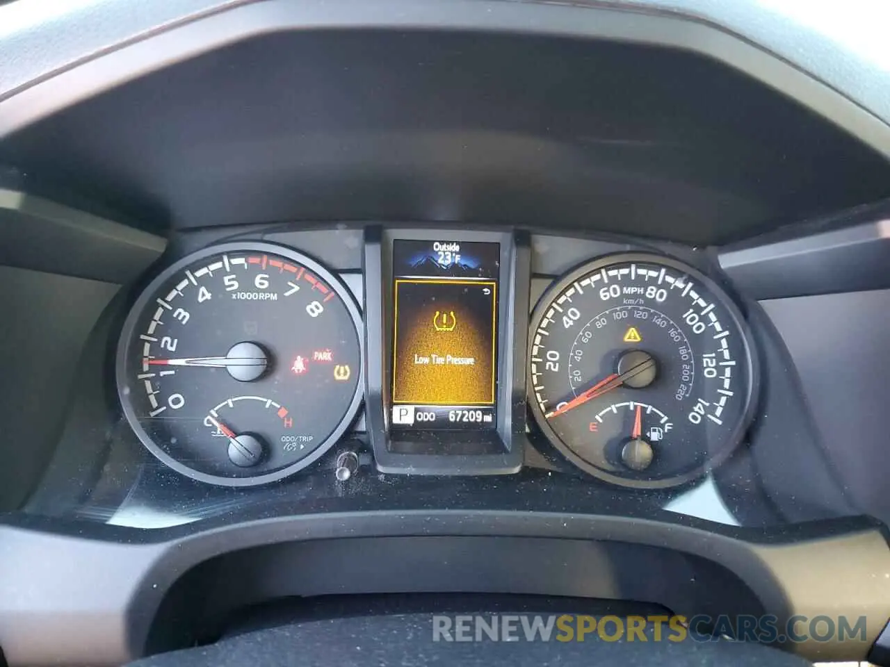9 fotografías del automóvil dañado 3TYAX5GN3MT026095 TOYOTA TACOMA 2021