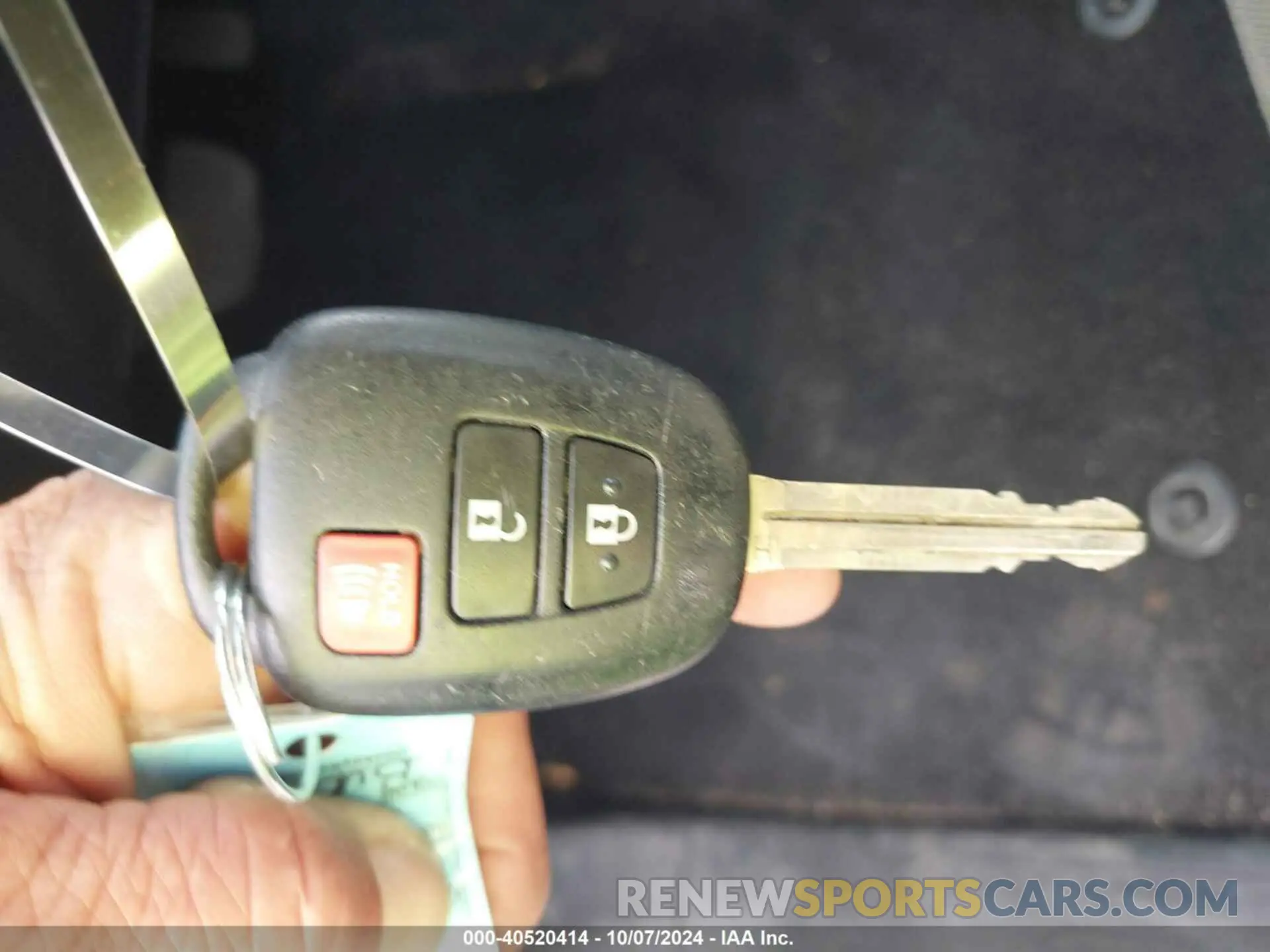 11 fotografías del automóvil dañado 3TYAX5GN4MT015106 TOYOTA TACOMA 2021