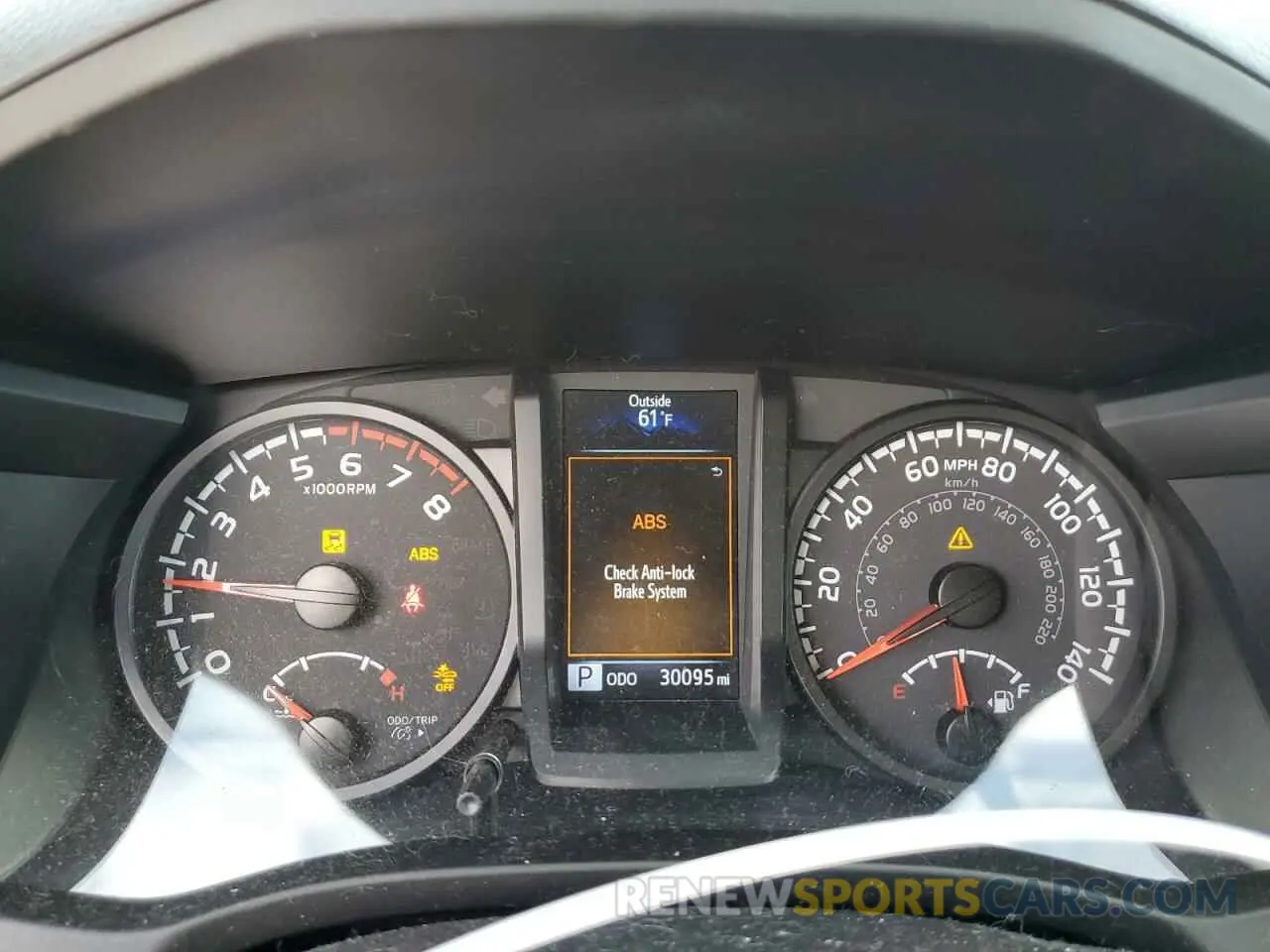 9 fotografías del automóvil dañado 3TYAX5GN6MT017570 TOYOTA TACOMA 2021