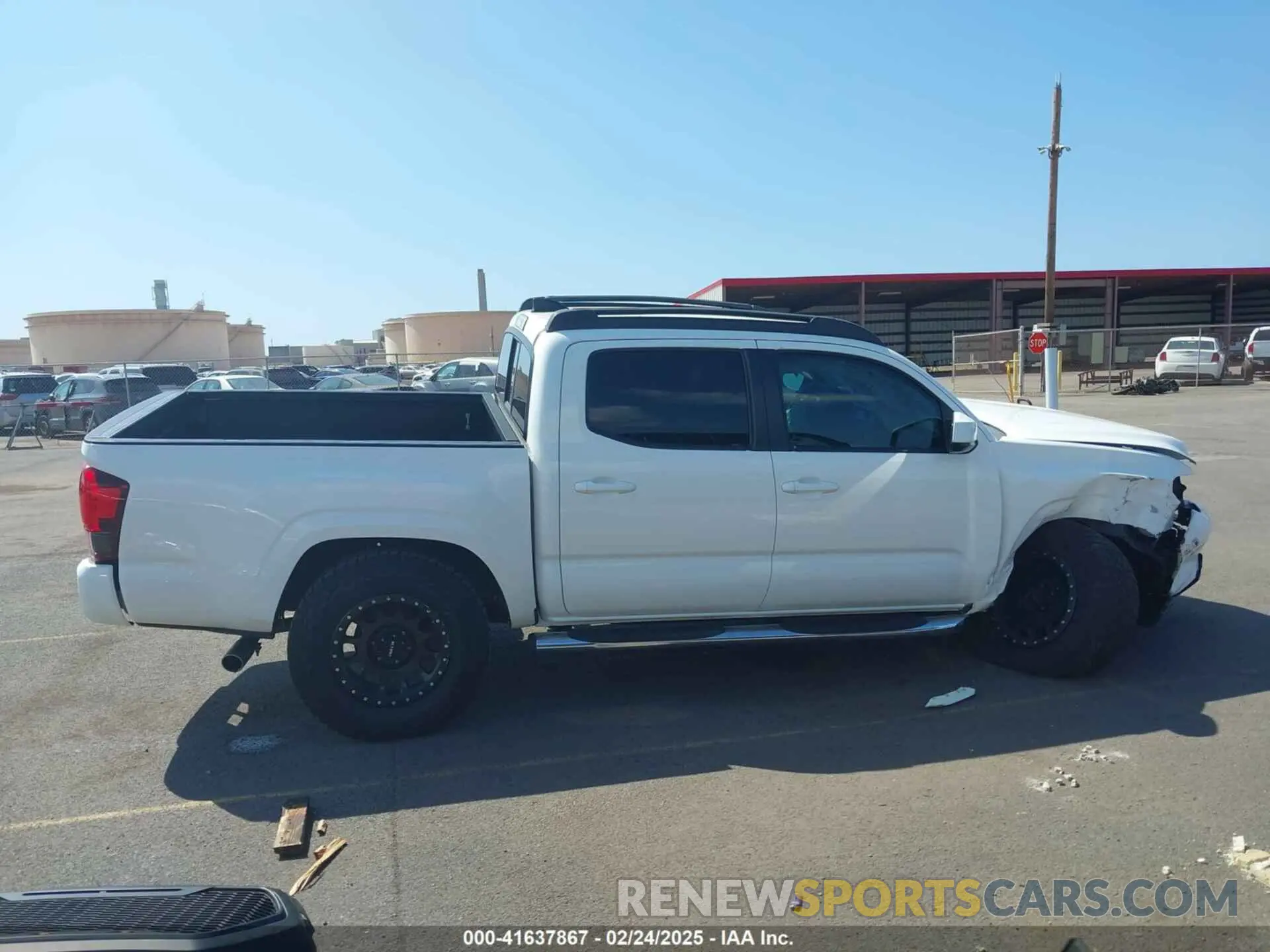 14 fotografías del automóvil dañado 3TYAX5GN6MT032845 TOYOTA TACOMA 2021