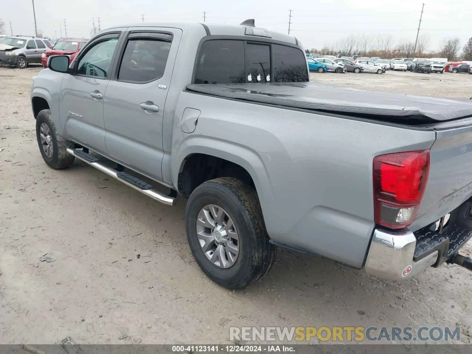 3 fotografías del automóvil dañado 3TYAX5GN7MT010773 TOYOTA TACOMA 2021