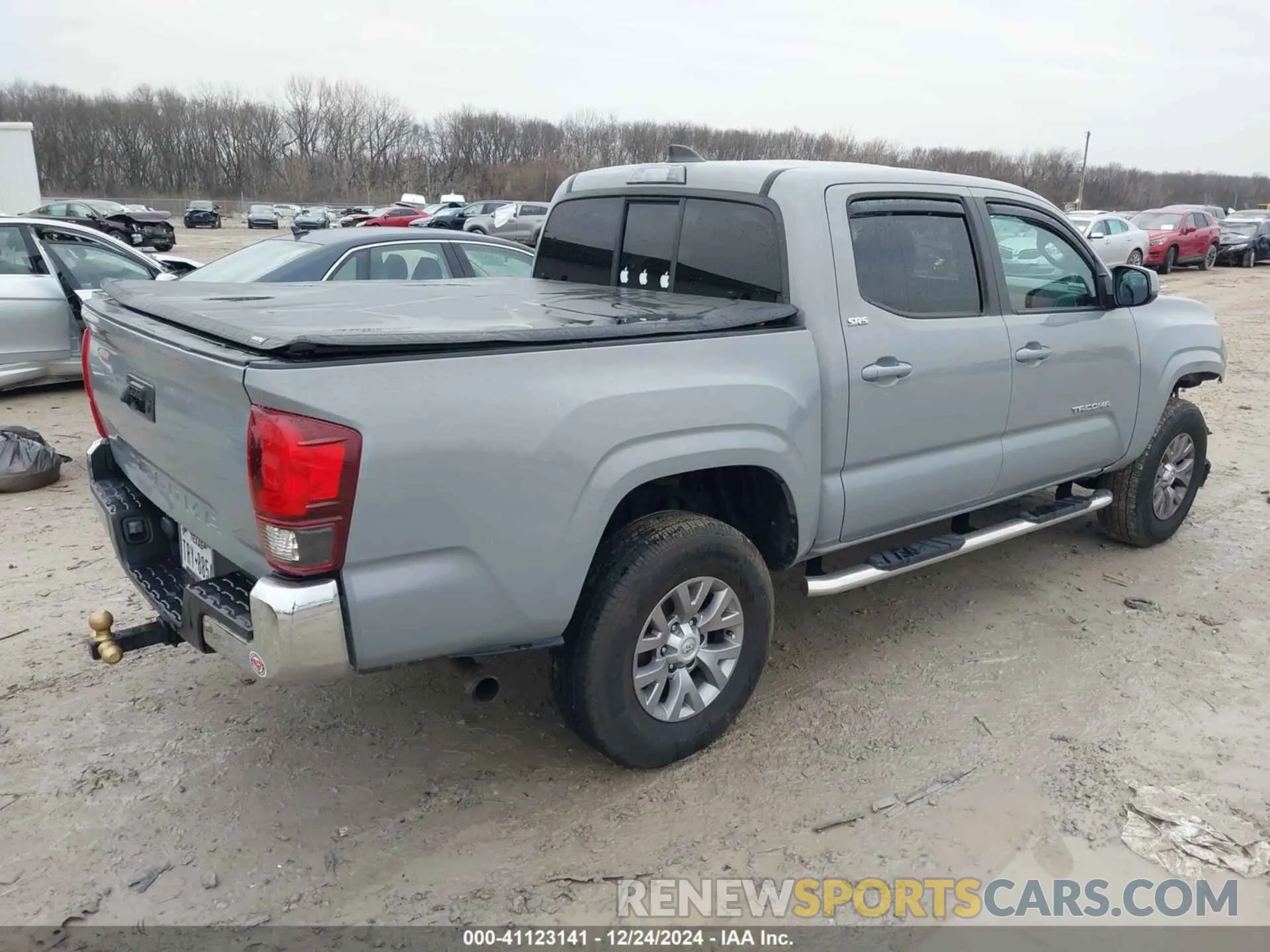 4 fotografías del automóvil dañado 3TYAX5GN7MT010773 TOYOTA TACOMA 2021
