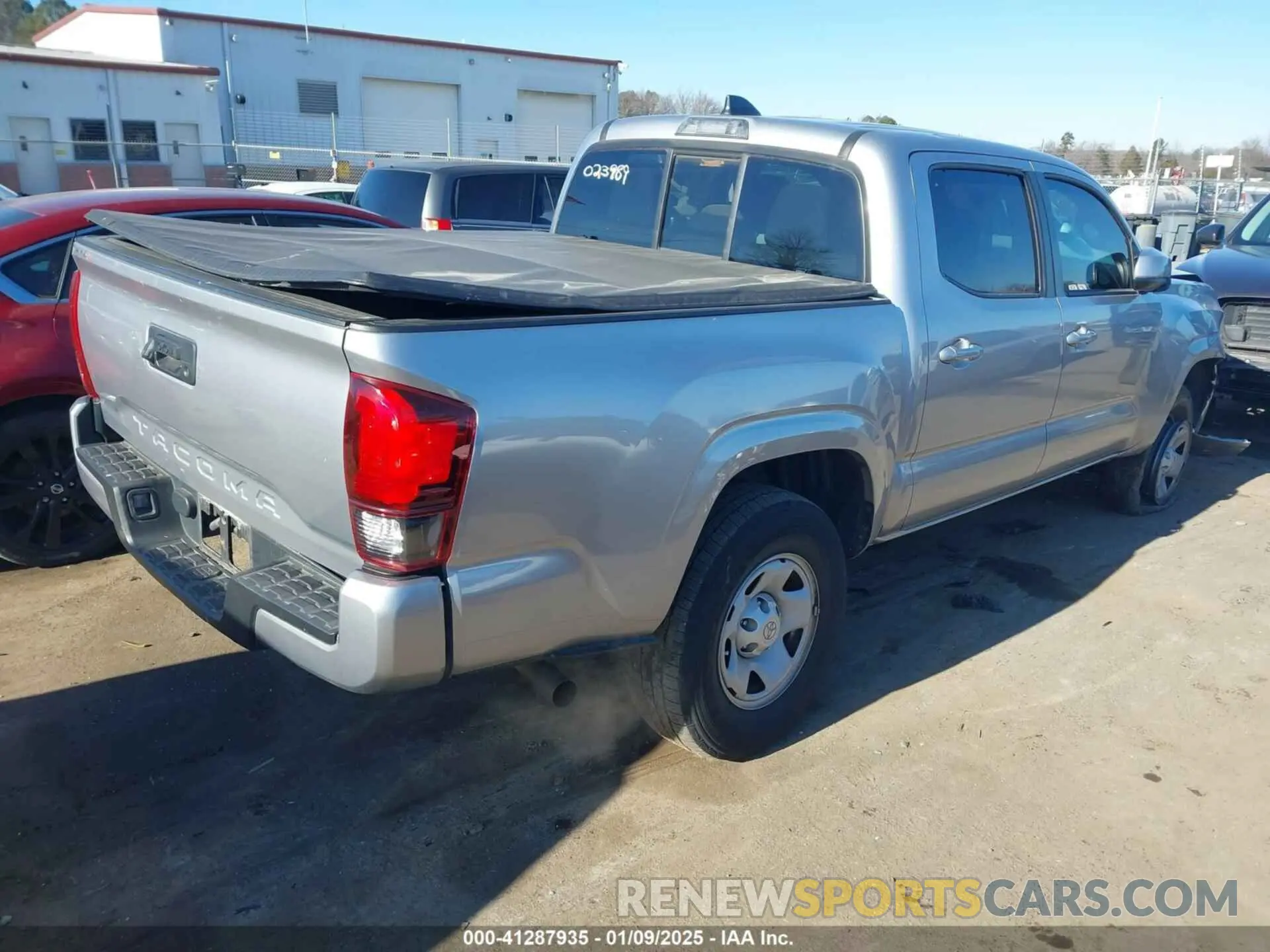 4 fotografías del automóvil dañado 3TYAX5GN7MT023989 TOYOTA TACOMA 2021