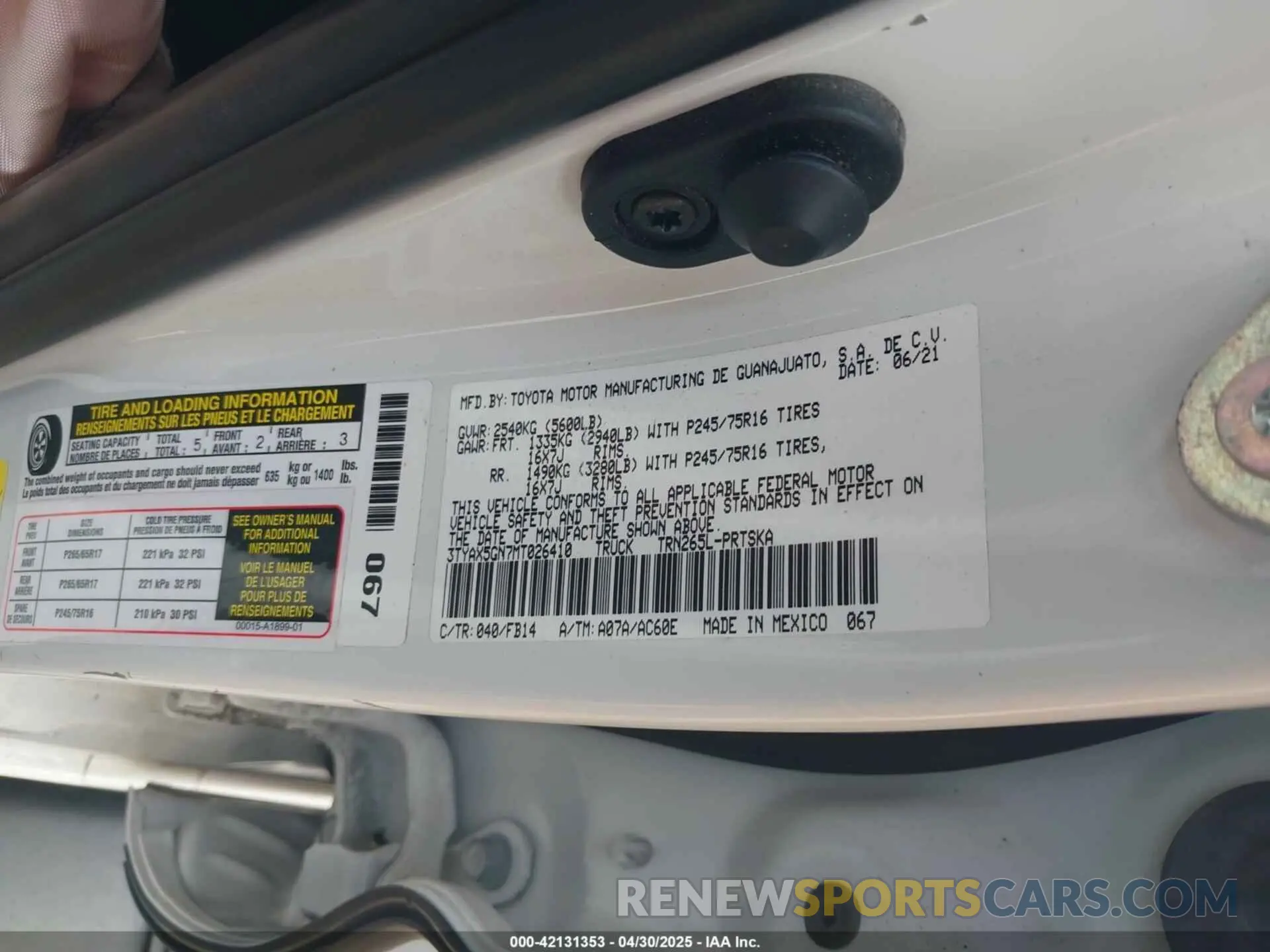 9 fotografías del automóvil dañado 3TYAX5GN7MT026410 TOYOTA TACOMA 2021