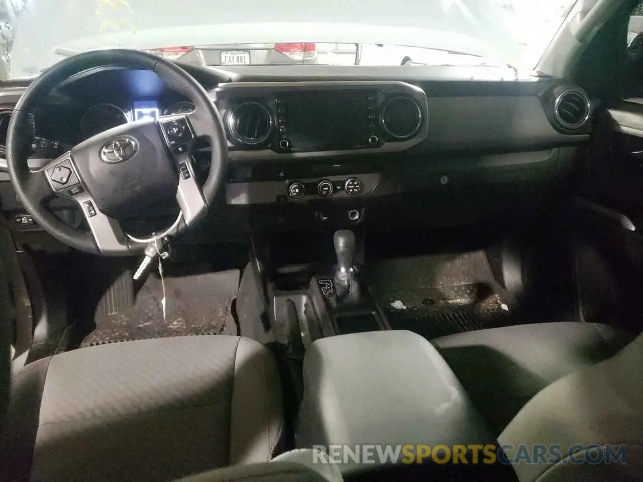 8 fotografías del automóvil dañado 3TYAX5GN8MT021782 TOYOTA TACOMA 2021