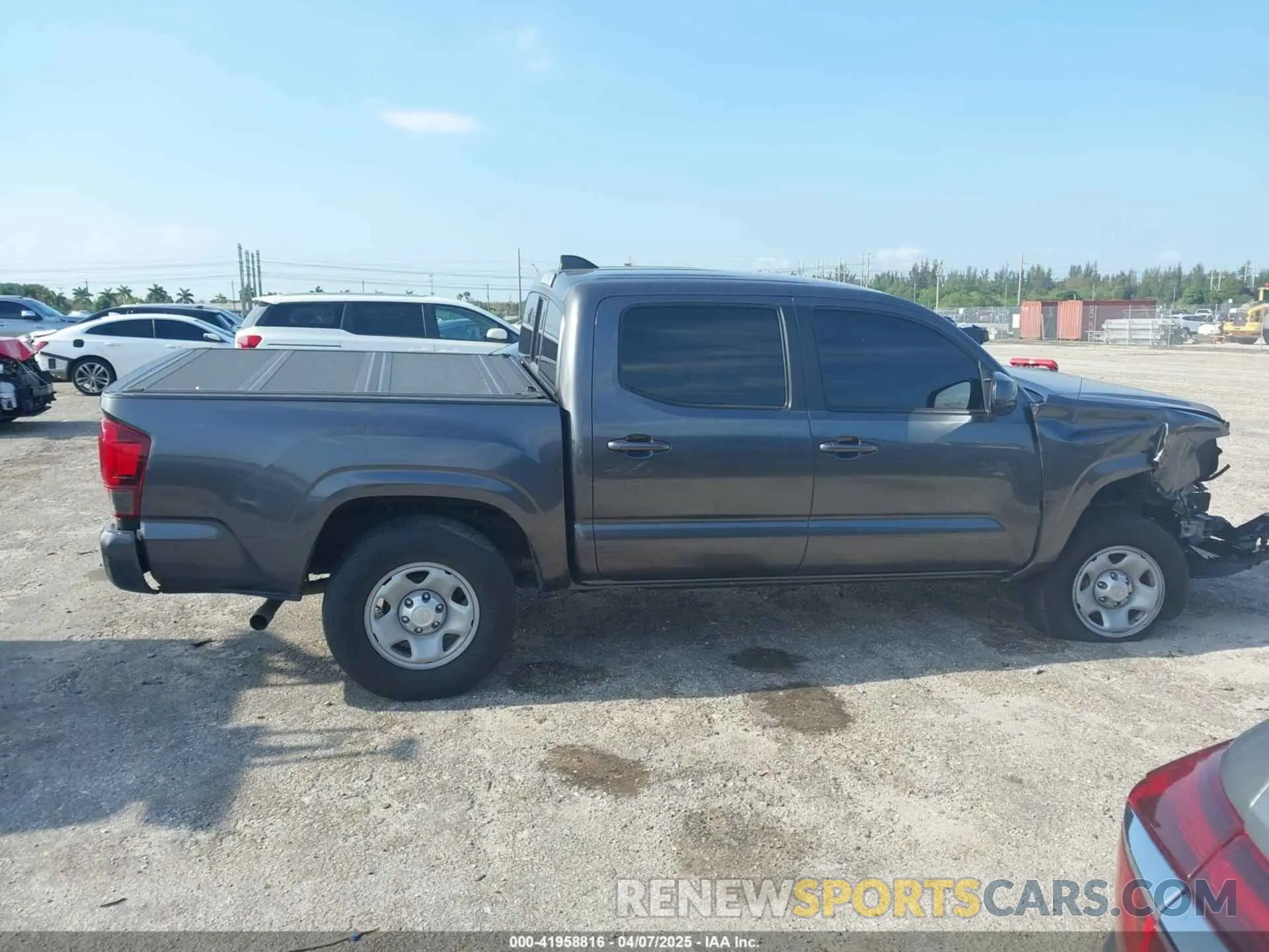 13 fotografías del automóvil dañado 3TYAX5GN9MT022049 TOYOTA TACOMA 2021