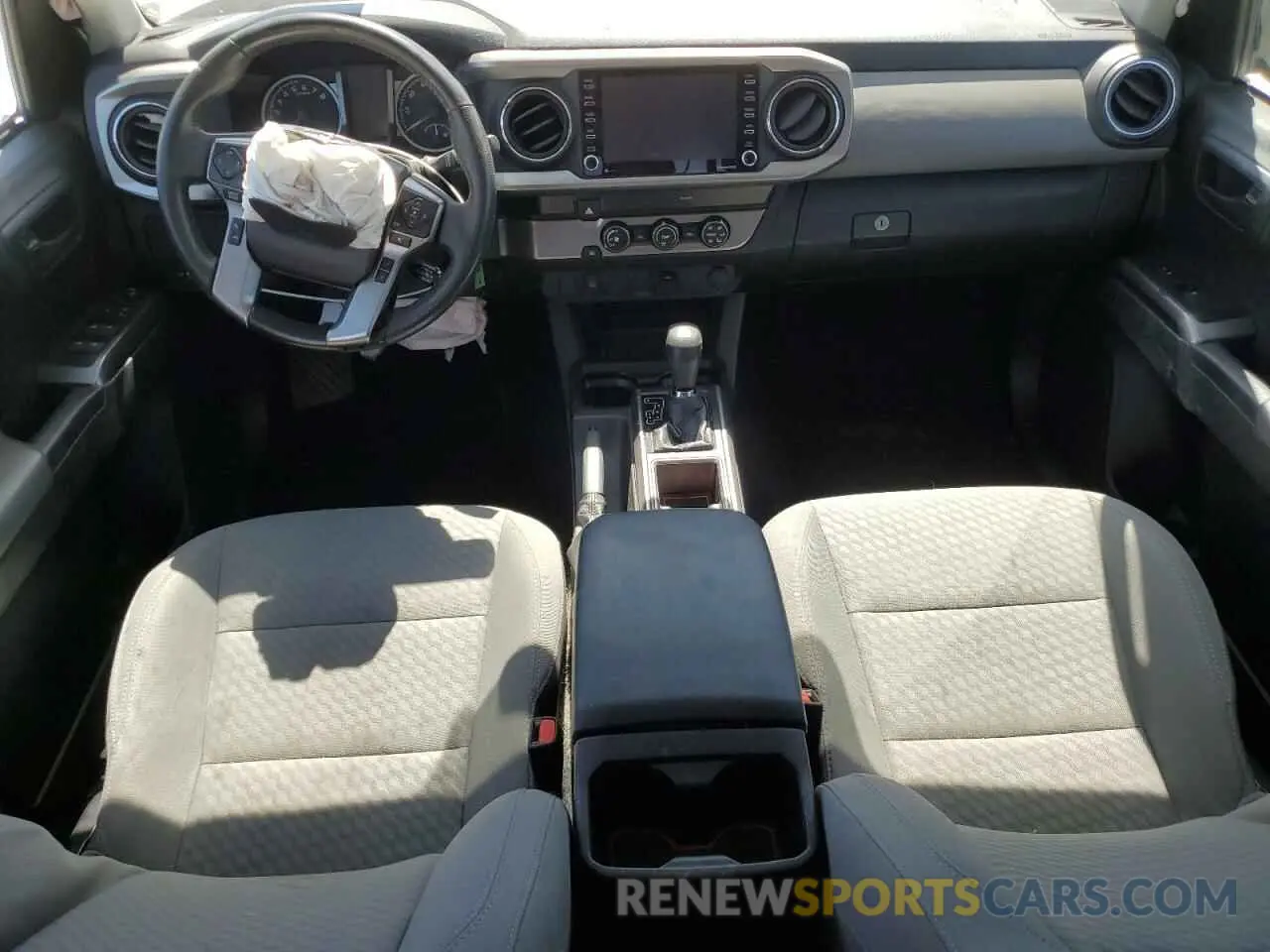 8 fotografías del automóvil dañado 3TYAX5GNXMT015045 TOYOTA TACOMA 2021