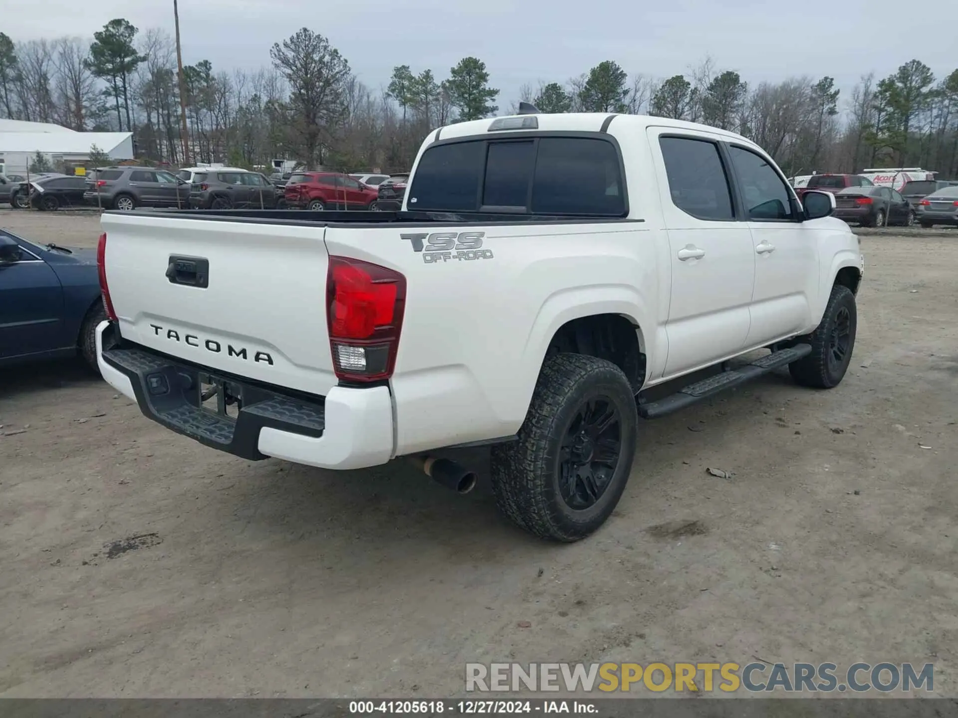 4 fotografías del automóvil dañado 3TYAX5GNXMT031083 TOYOTA TACOMA 2021
