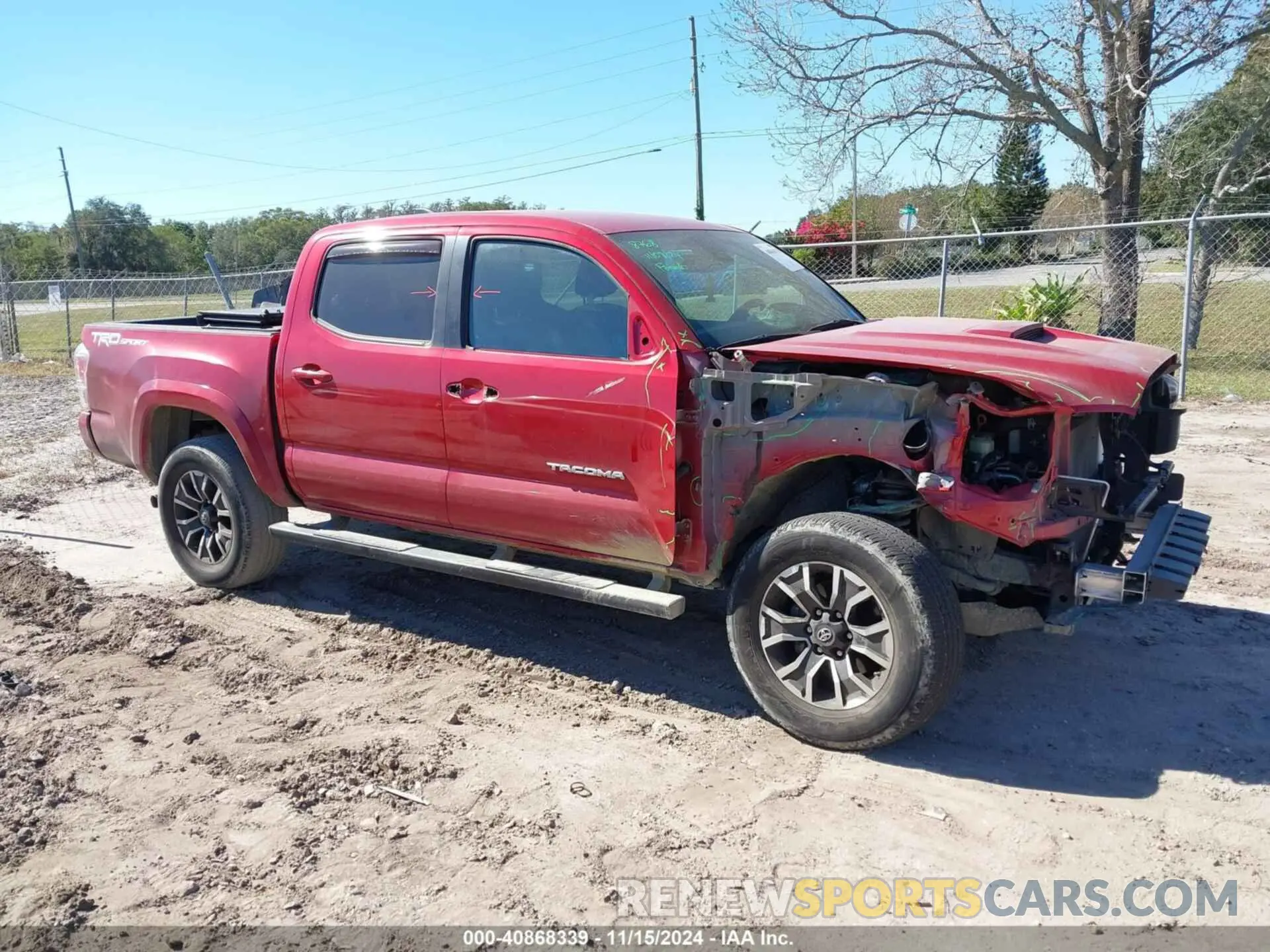13 fotografías del automóvil dañado 3TYAZ5CN0MT003356 TOYOTA TACOMA 2021