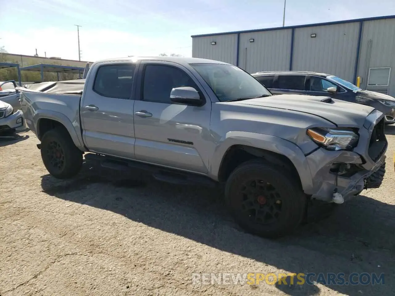 4 fotografías del automóvil dañado 3TYAZ5CN0MT003597 TOYOTA TACOMA 2021