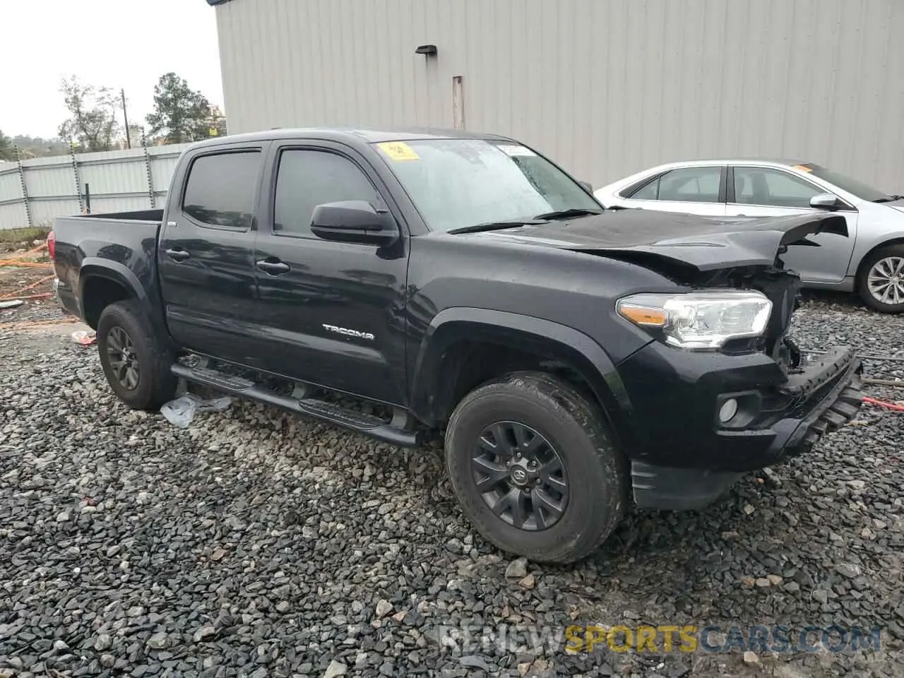 4 fotografías del automóvil dañado 3TYAZ5CN6MT011896 TOYOTA TACOMA 2021