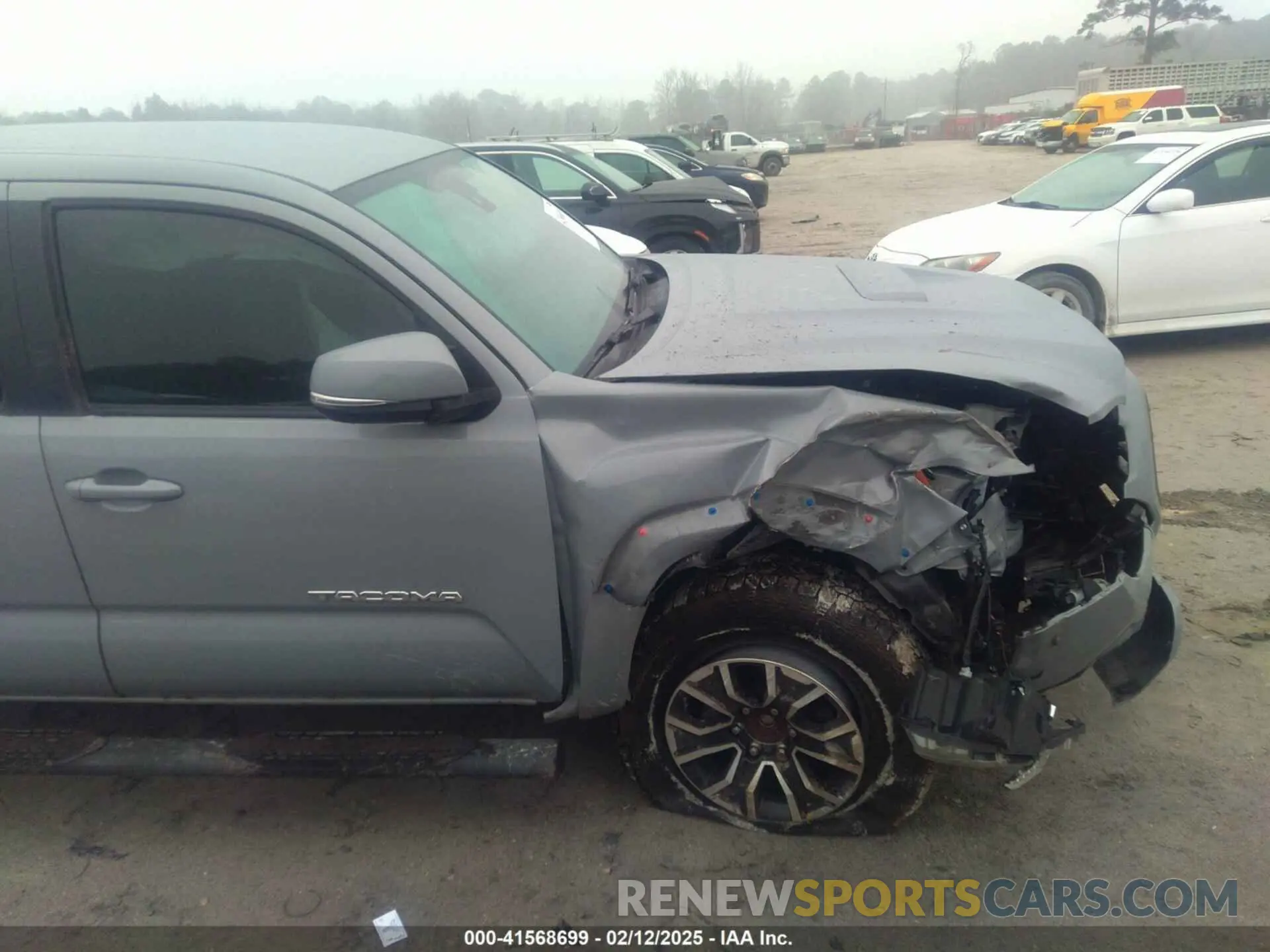 13 fotografías del automóvil dañado 3TYAZ5CN8MT004223 TOYOTA TACOMA 2021