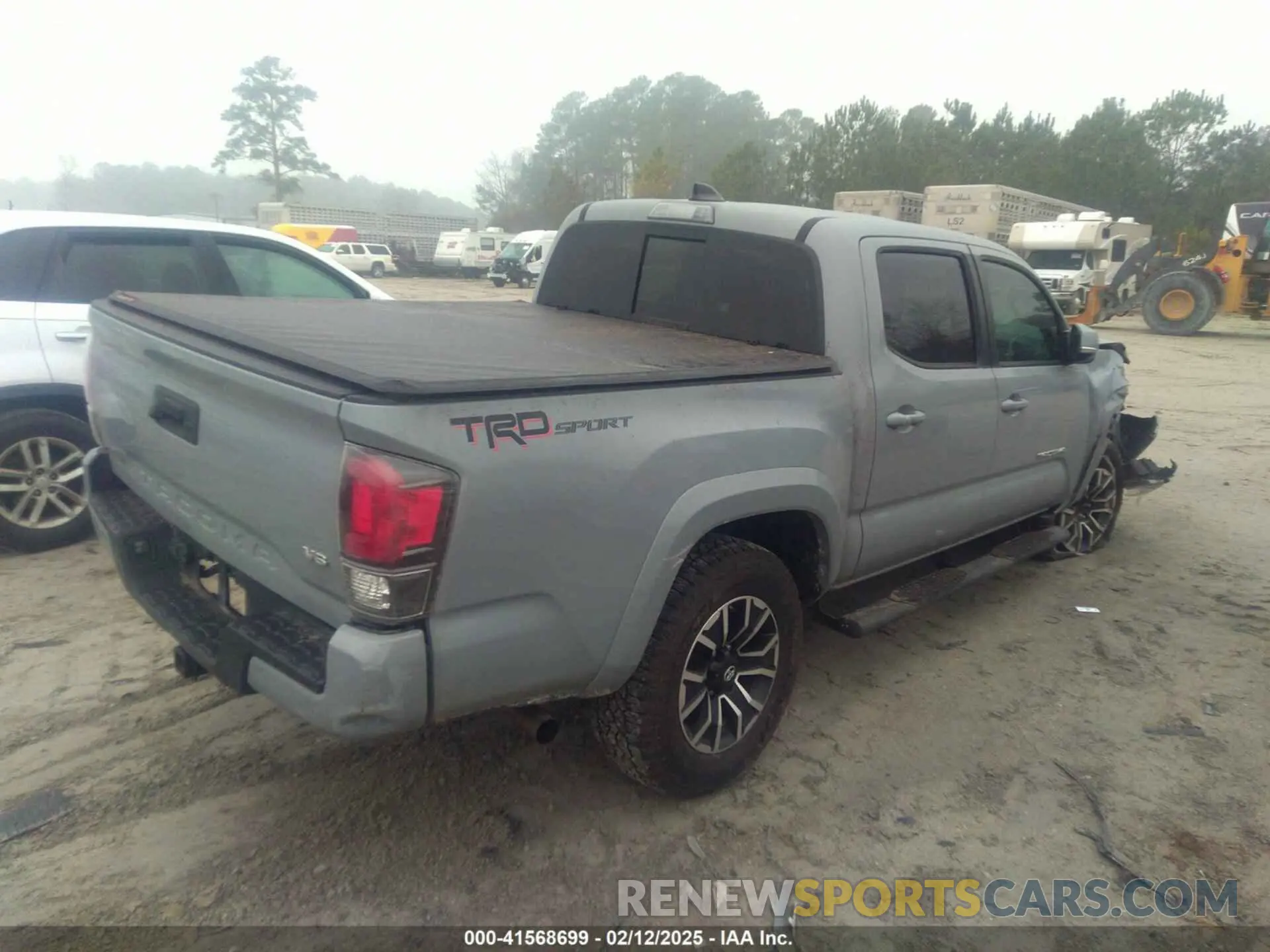 4 fotografías del automóvil dañado 3TYAZ5CN8MT004223 TOYOTA TACOMA 2021