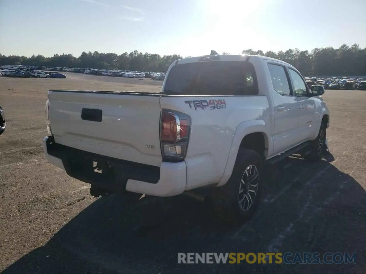 4 fotografías del automóvil dañado 3TYCZ5AN0MT012702 TOYOTA TACOMA 2021