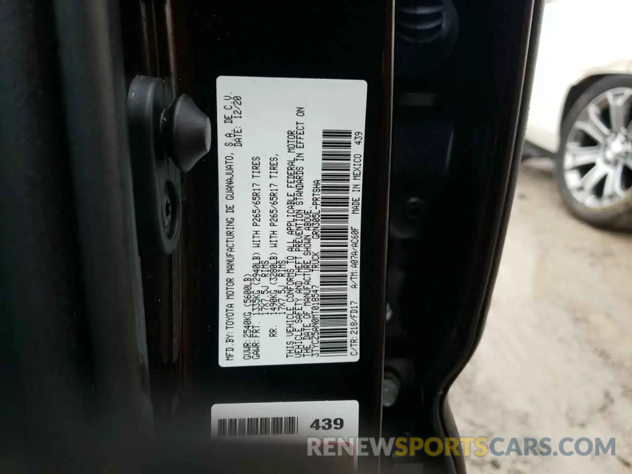 12 fotografías del automóvil dañado 3TYCZ5AN0MT018547 TOYOTA TACOMA 2021