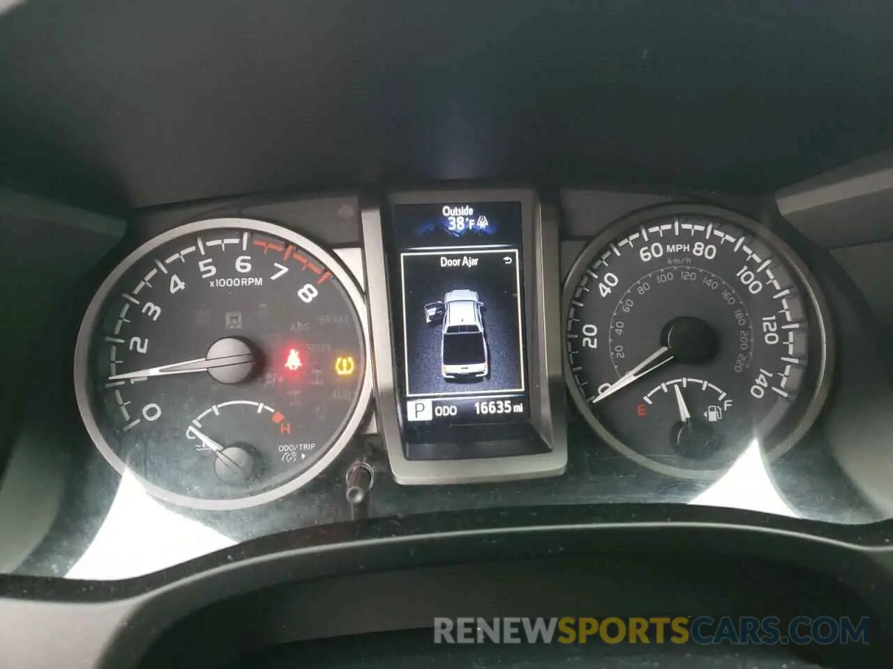 9 fotografías del automóvil dañado 3TYCZ5AN0MT018547 TOYOTA TACOMA 2021