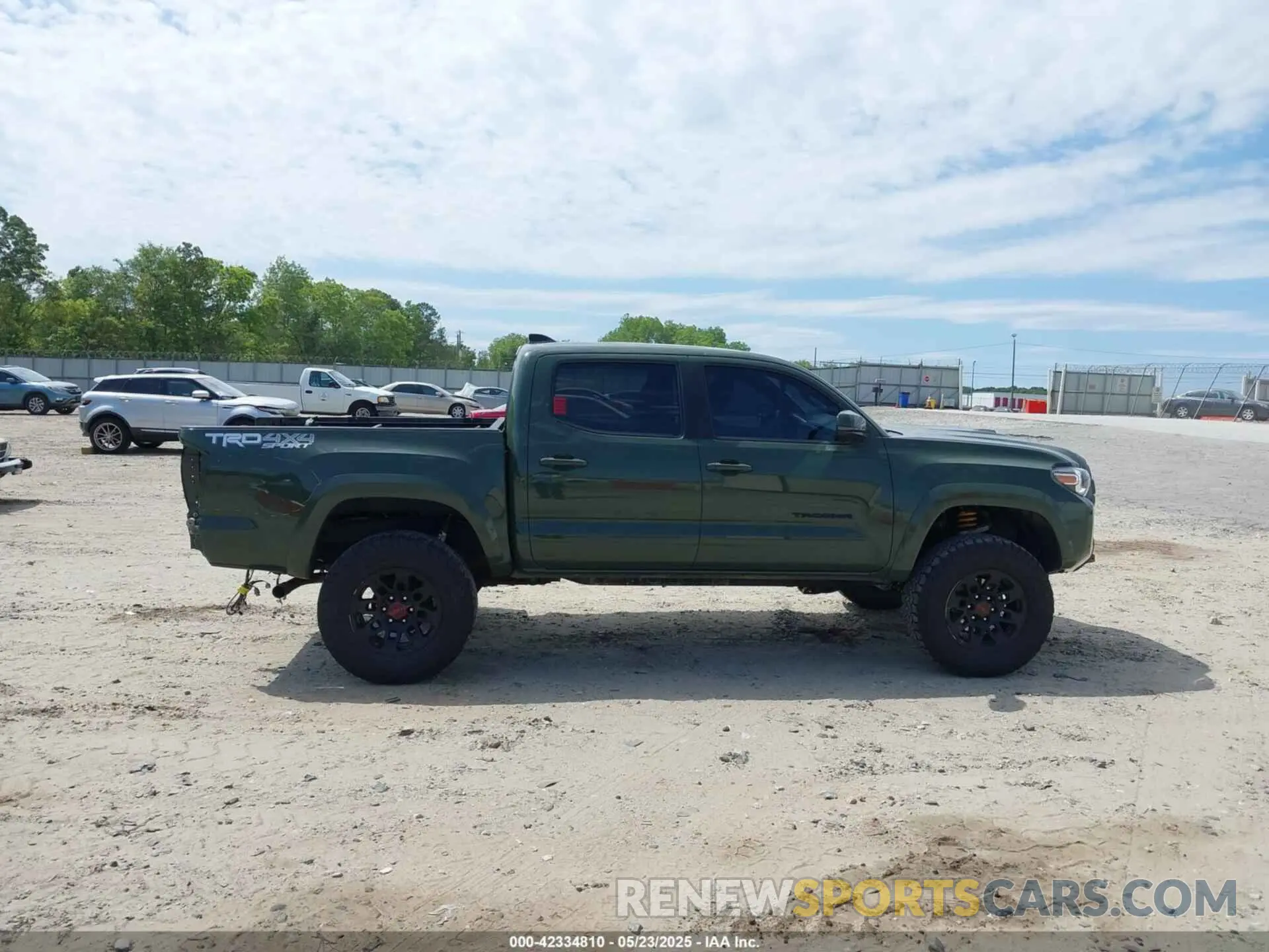 14 fotografías del automóvil dañado 3TYCZ5AN0MT035249 TOYOTA TACOMA 2021