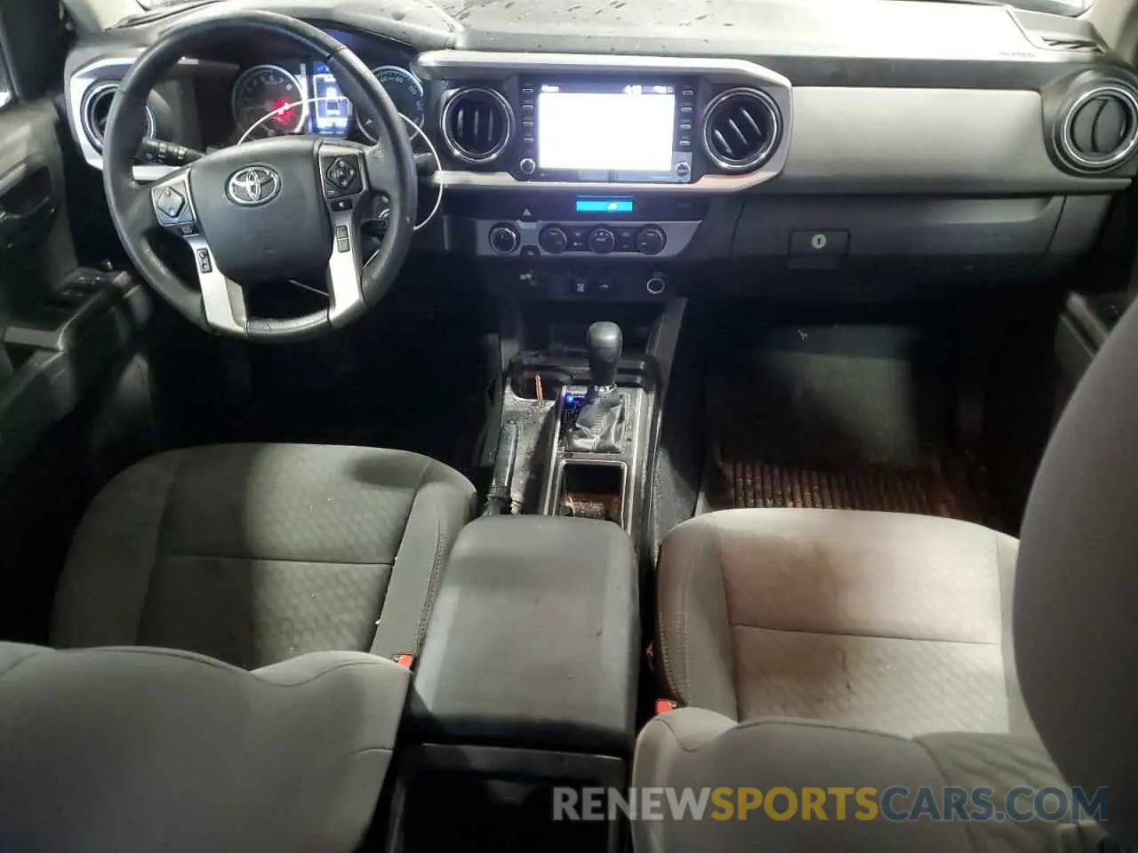 8 fotografías del automóvil dañado 3TYCZ5AN1MT013325 TOYOTA TACOMA 2021