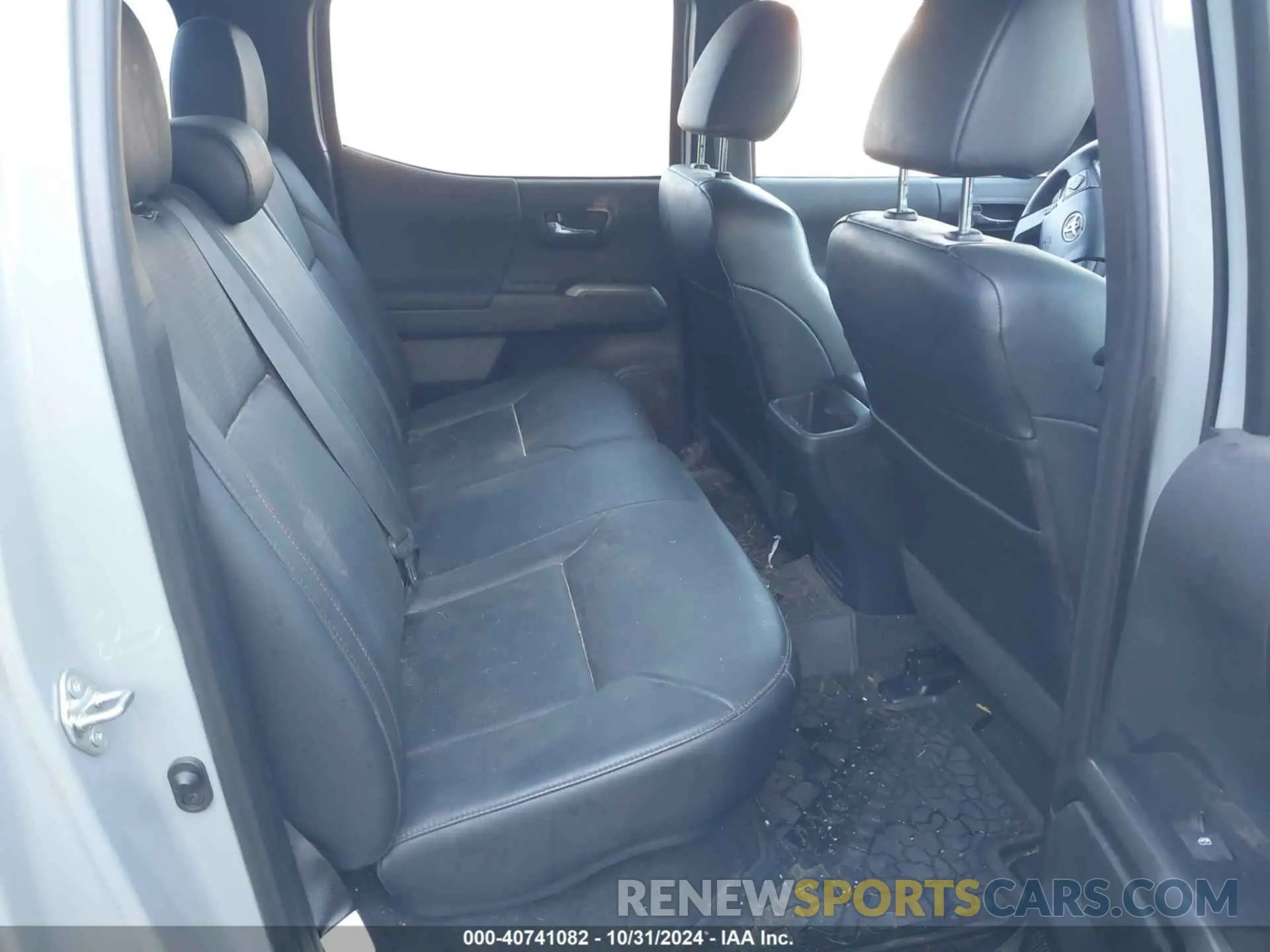 8 fotografías del automóvil dañado 3TYCZ5AN1MT014846 TOYOTA TACOMA 2021