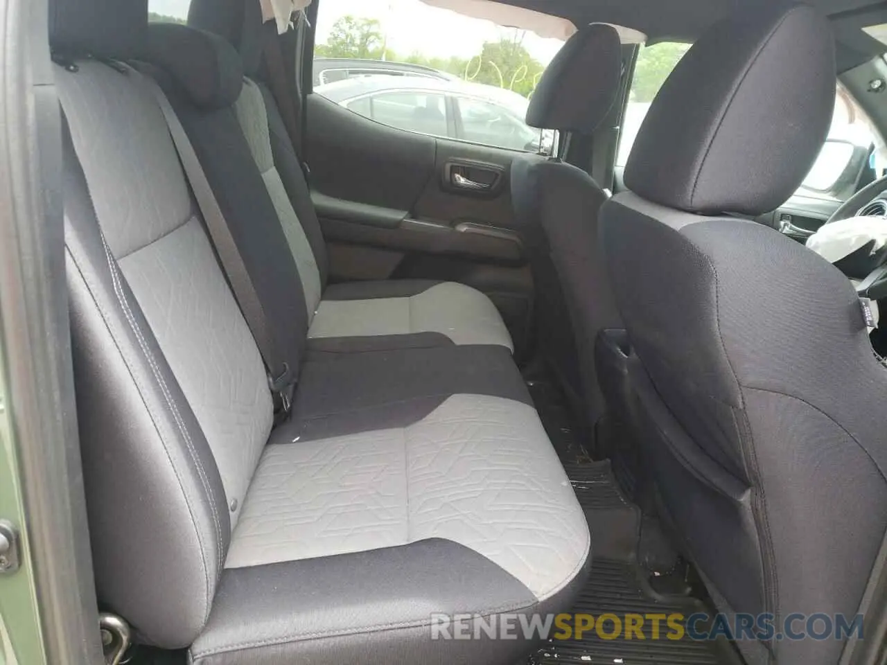 6 fotografías del automóvil dañado 3TYCZ5AN1MT051301 TOYOTA TACOMA 2021