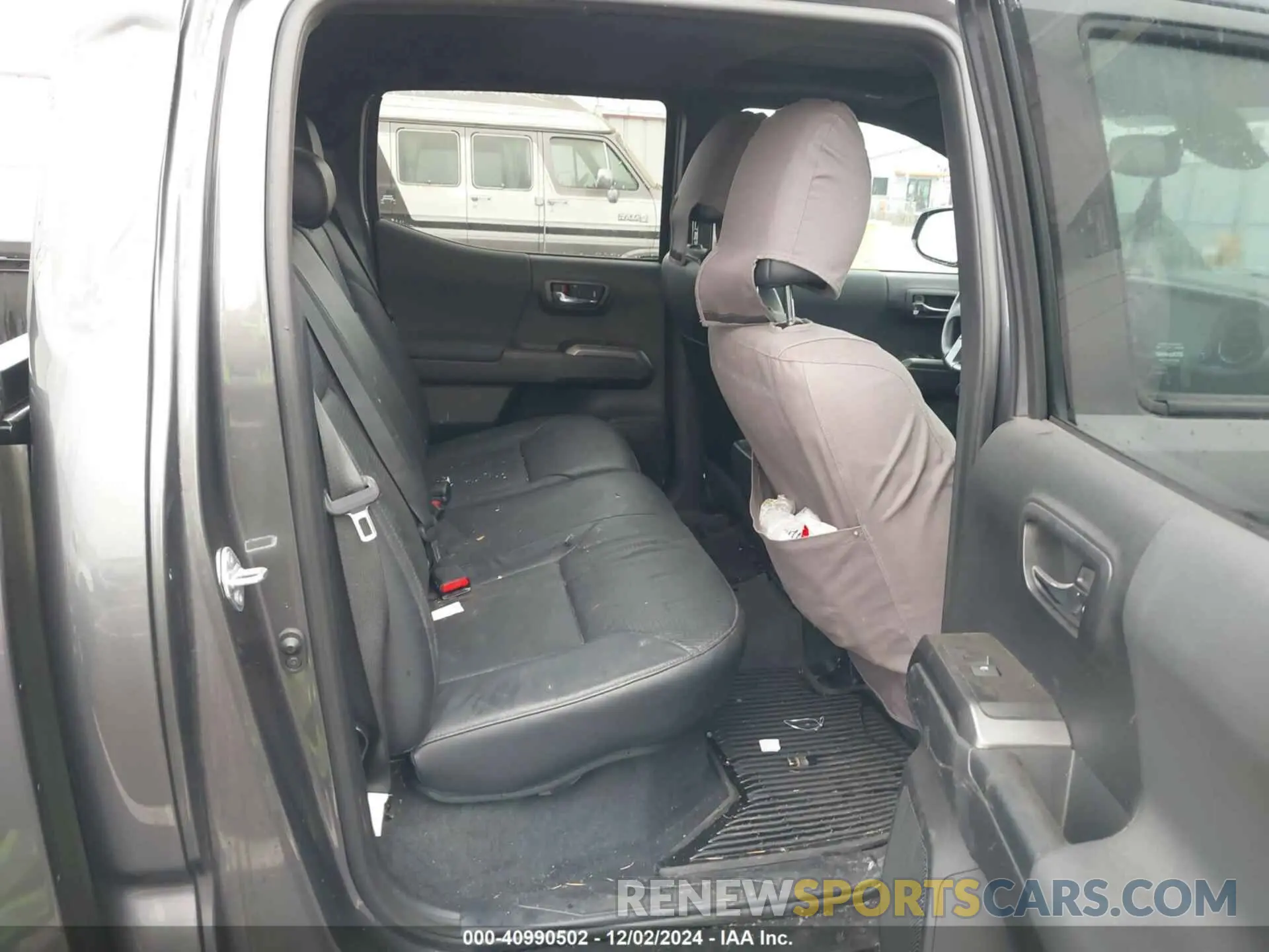 8 fotografías del automóvil dañado 3TYCZ5AN1MT052481 TOYOTA TACOMA 2021