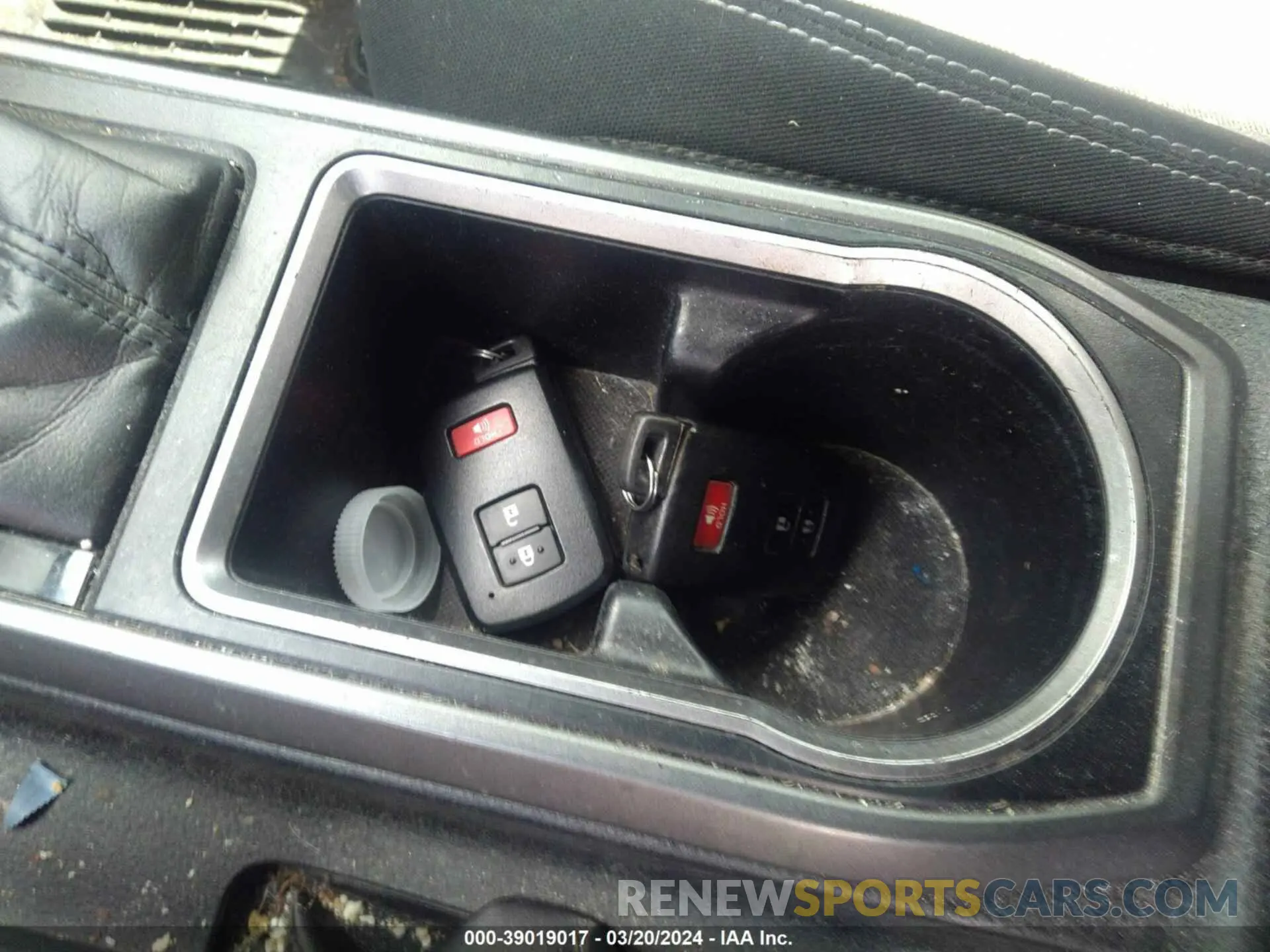 11 fotografías del automóvil dañado 3TYCZ5AN2MT022910 TOYOTA TACOMA 2021