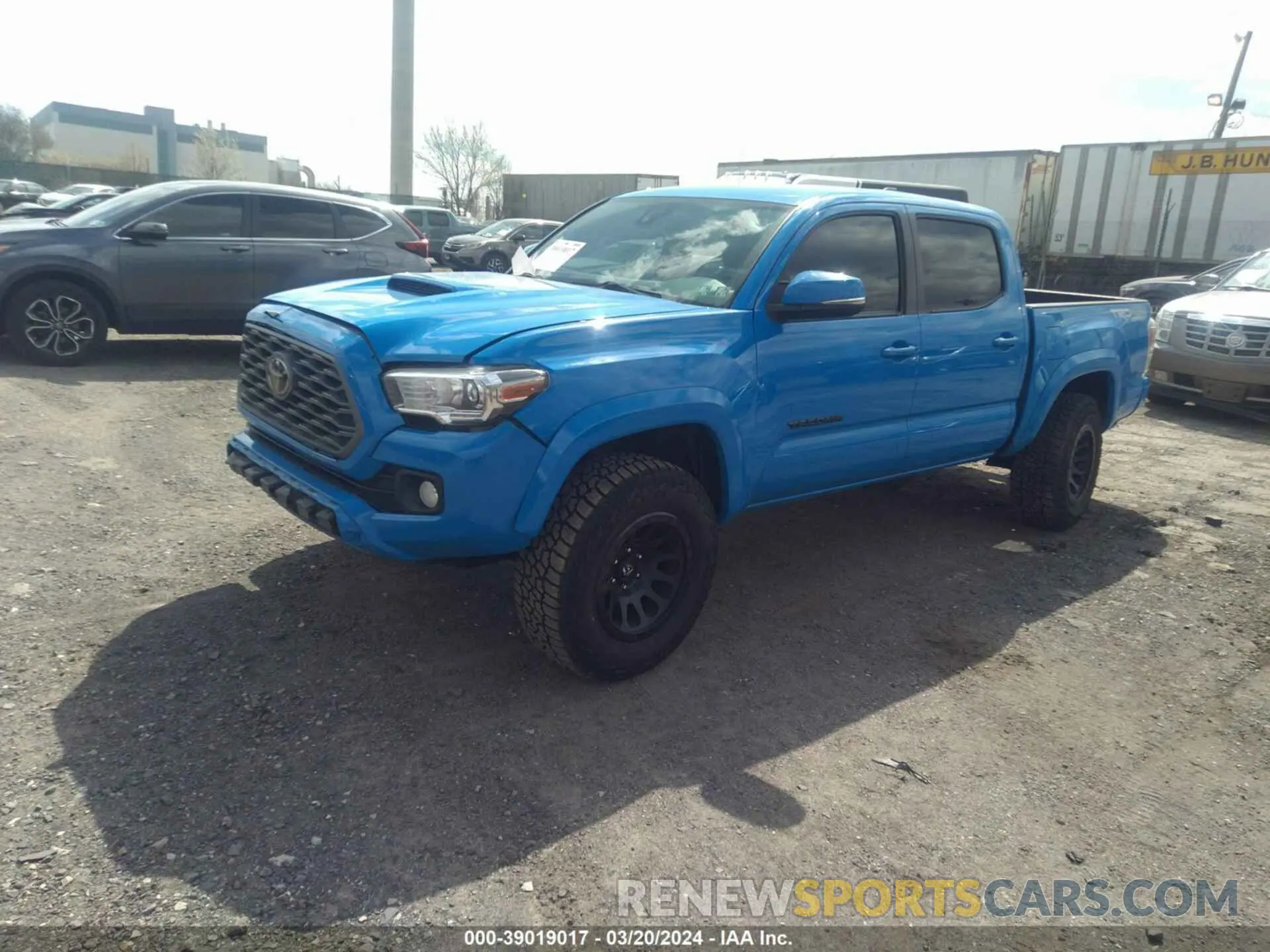 2 fotografías del automóvil dañado 3TYCZ5AN2MT022910 TOYOTA TACOMA 2021