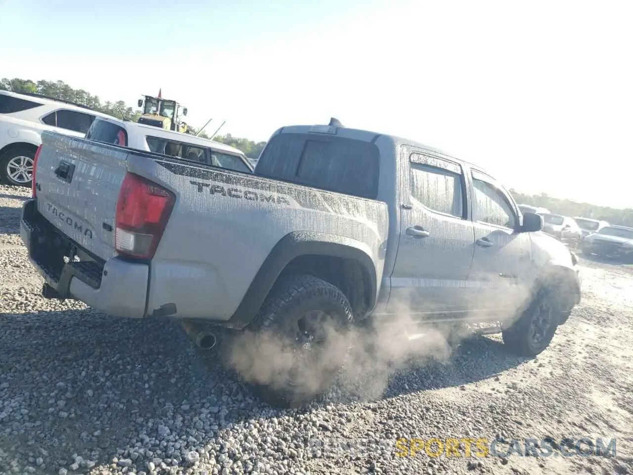 3 fotografías del automóvil dañado 3TYCZ5AN2MT027654 TOYOTA TACOMA 2021