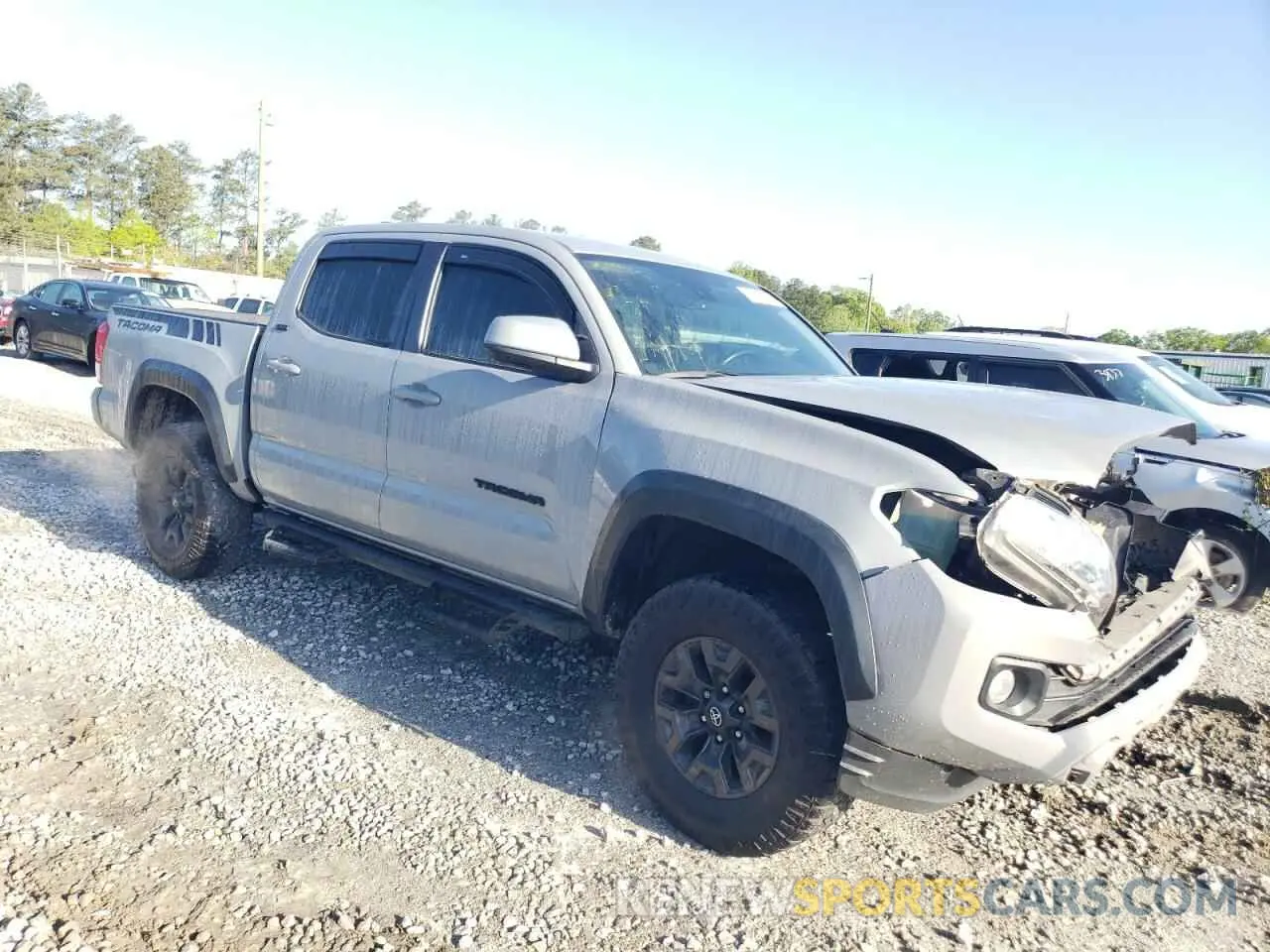 4 fotografías del automóvil dañado 3TYCZ5AN2MT027654 TOYOTA TACOMA 2021